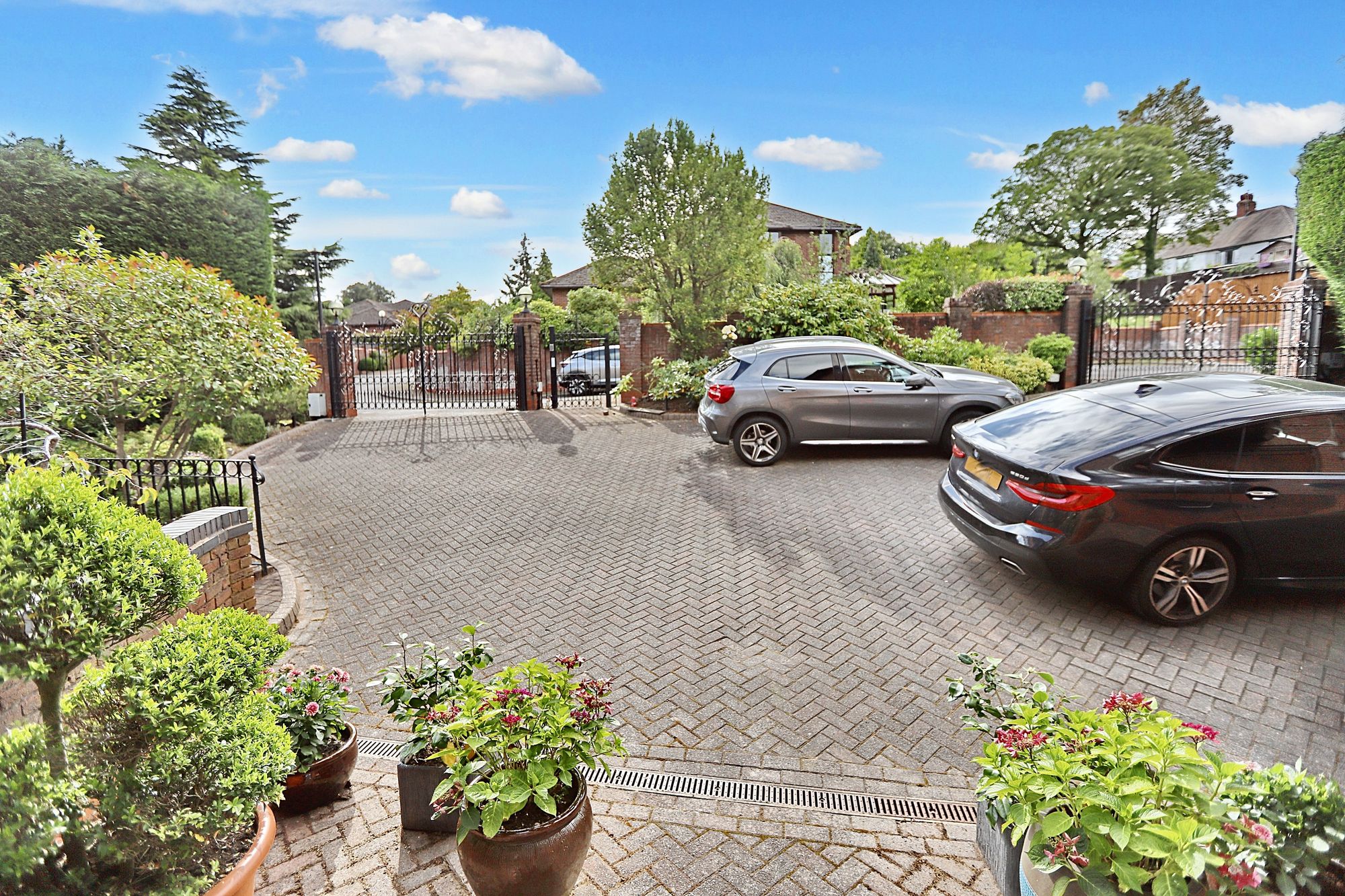 Images for Ringley Park, Whitefield, M45