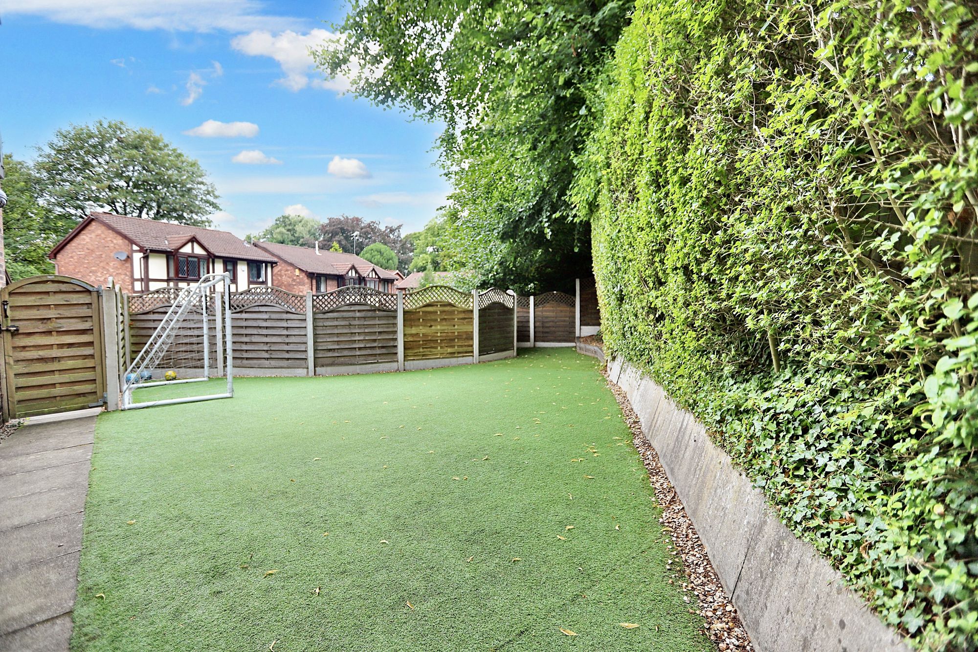 Images for Hamilton Close, Prestwich, M25