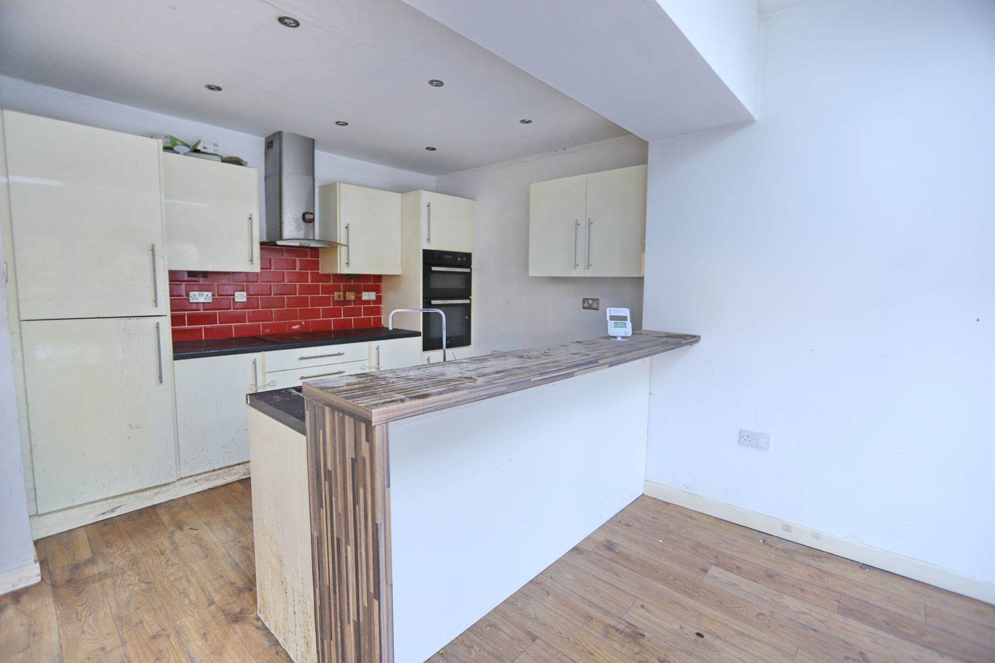 Images for Woodhall Avenue, Whitefield, M45