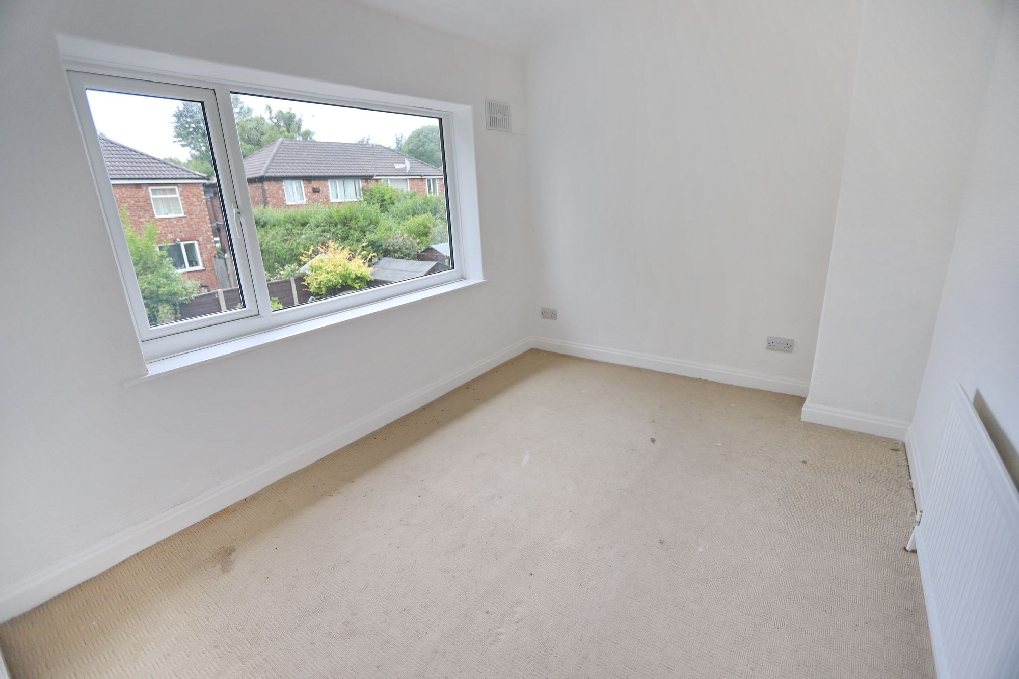 Images for Berwick Avenue, Whitefield, M45