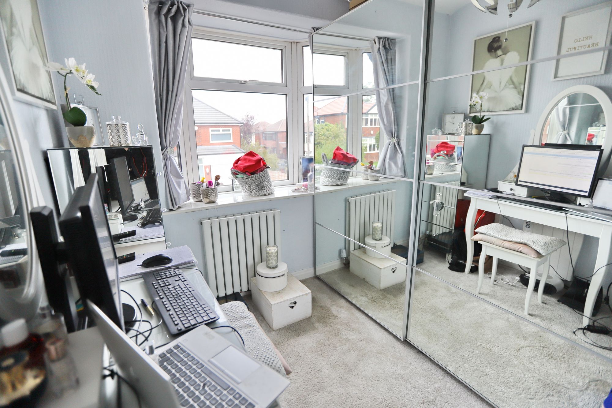 Images for Kings Avenue, Whitefield, M45