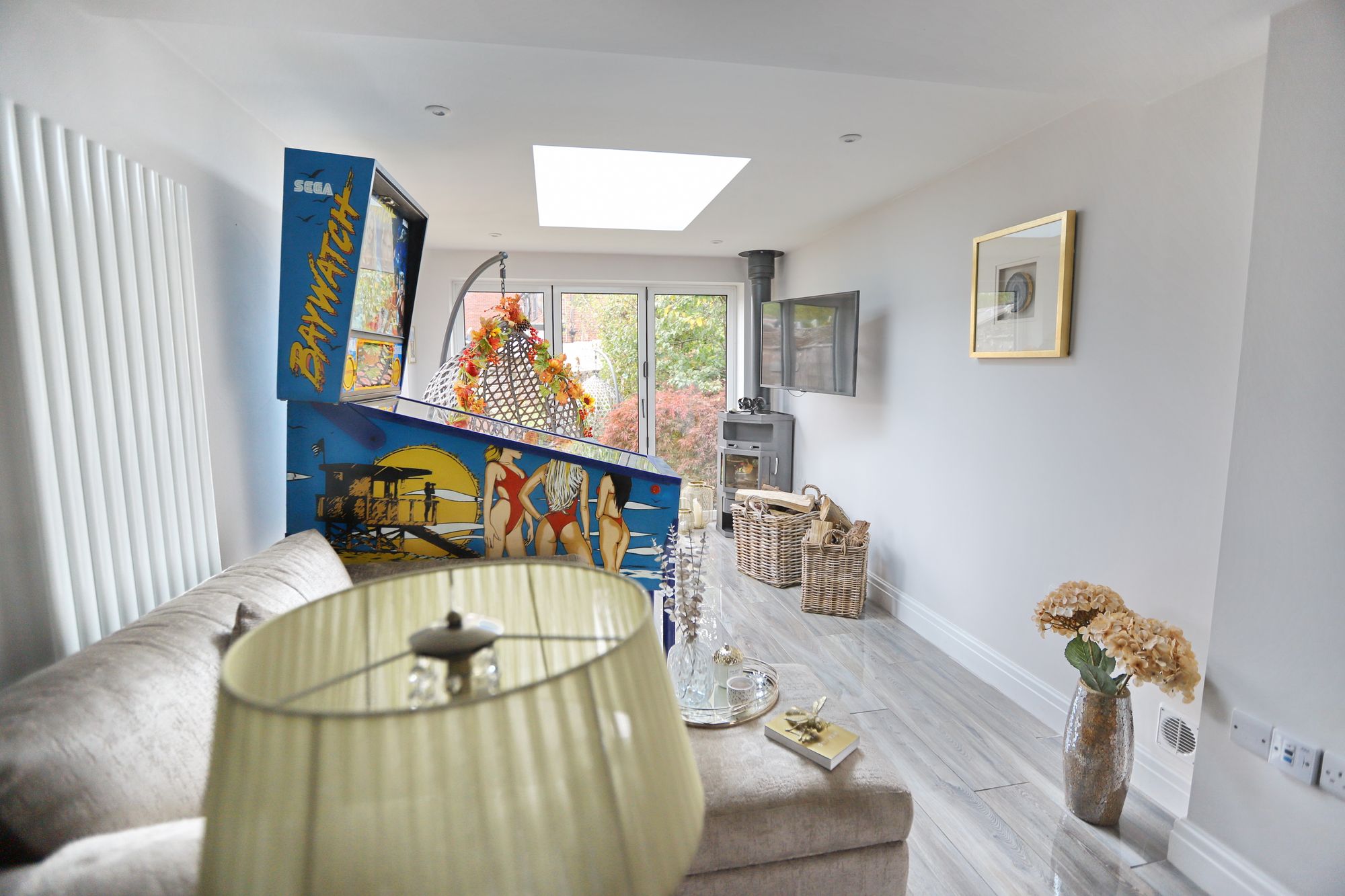 Images for Kings Avenue, Whitefield, M45