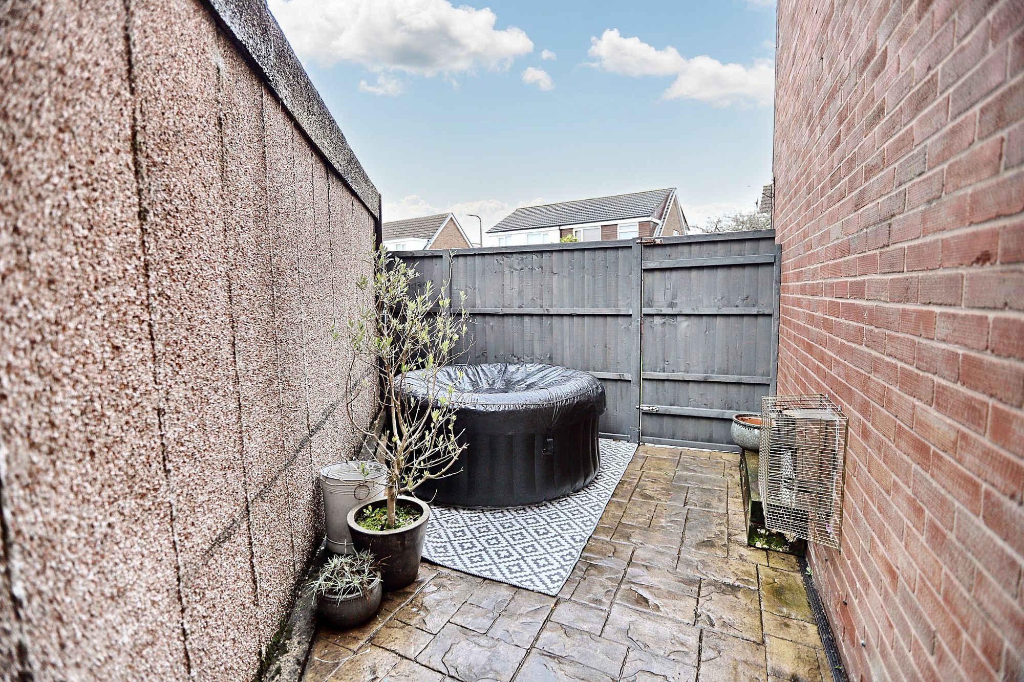 Images for Marston Close, Whitefield, M45