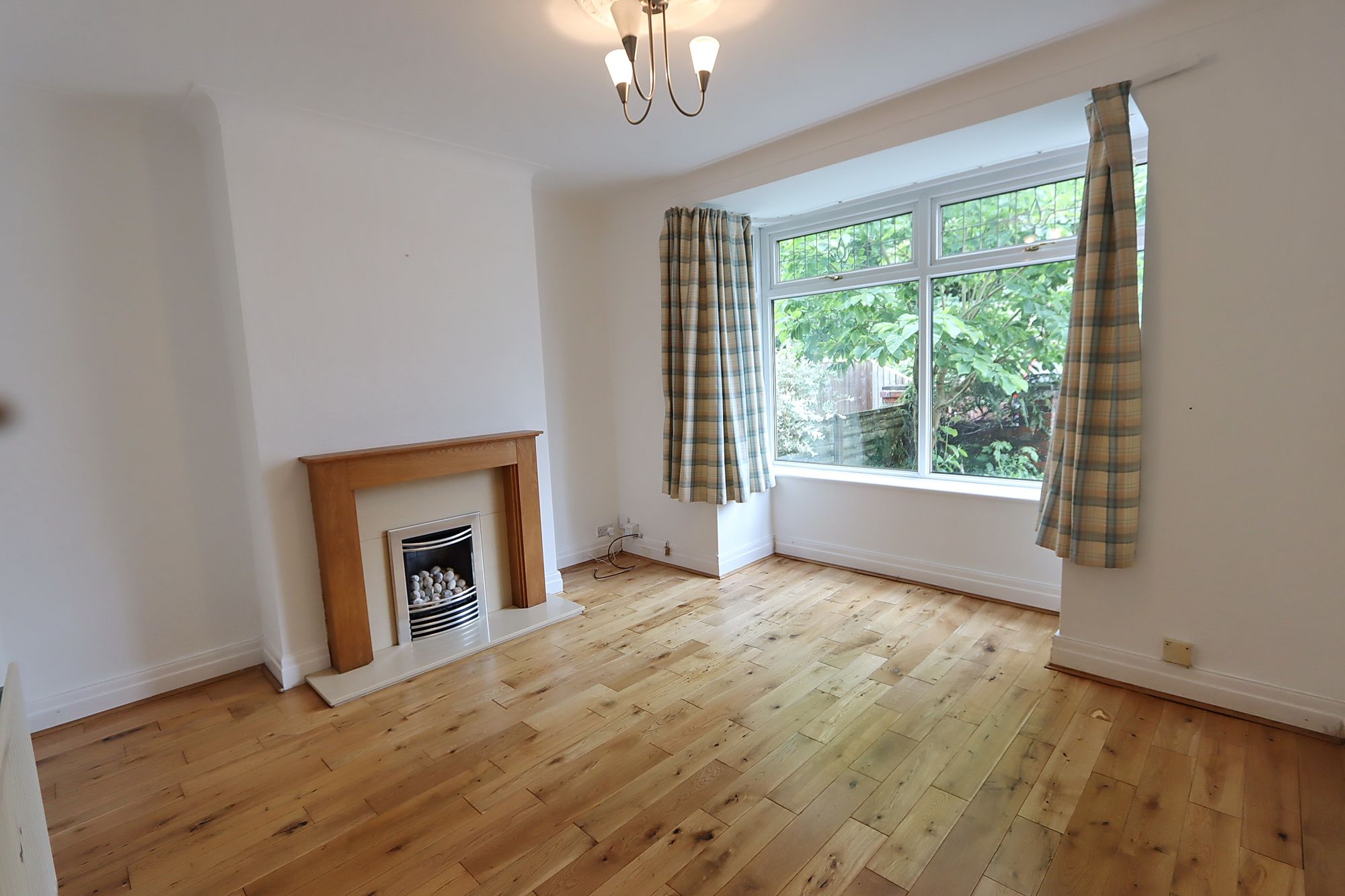 Images for Spencer Avenue, Whitefield, M45