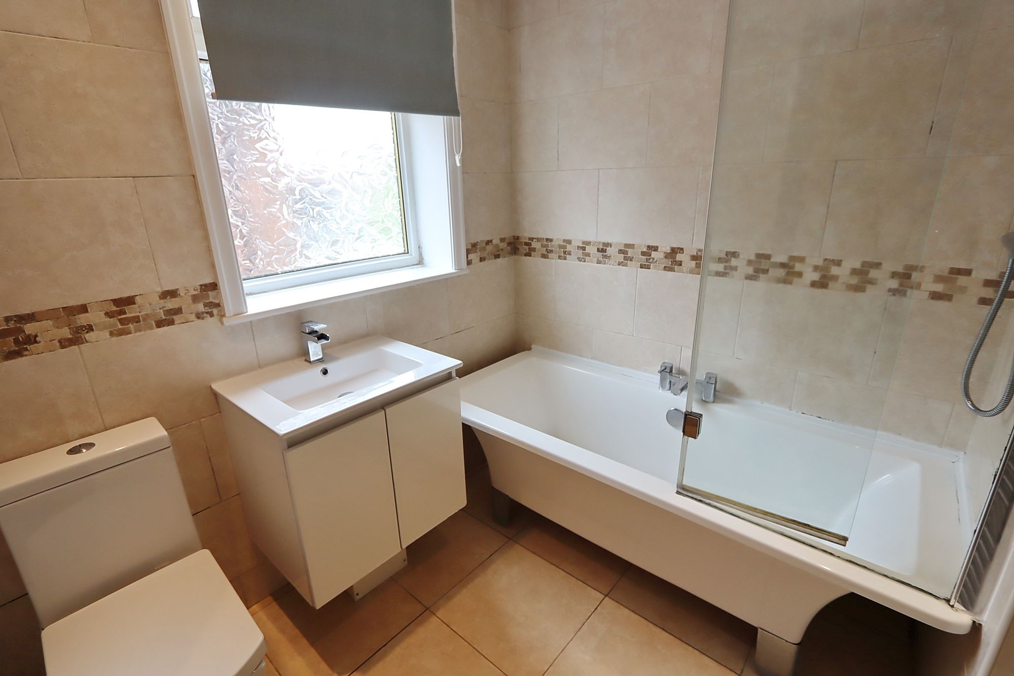 Images for Spencer Avenue, Whitefield, M45