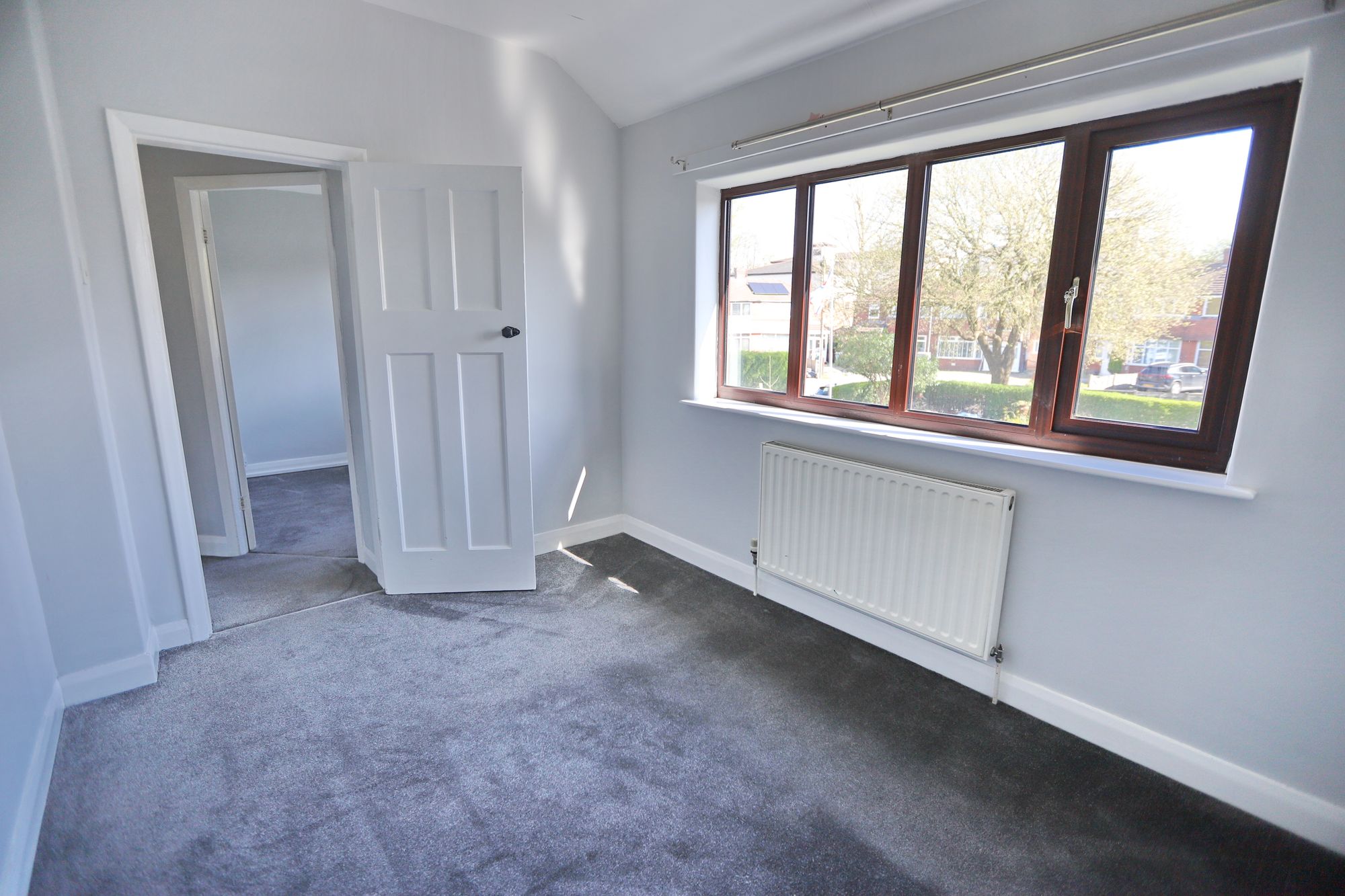 Images for Thatch Leach Lane, Whitefield, M45