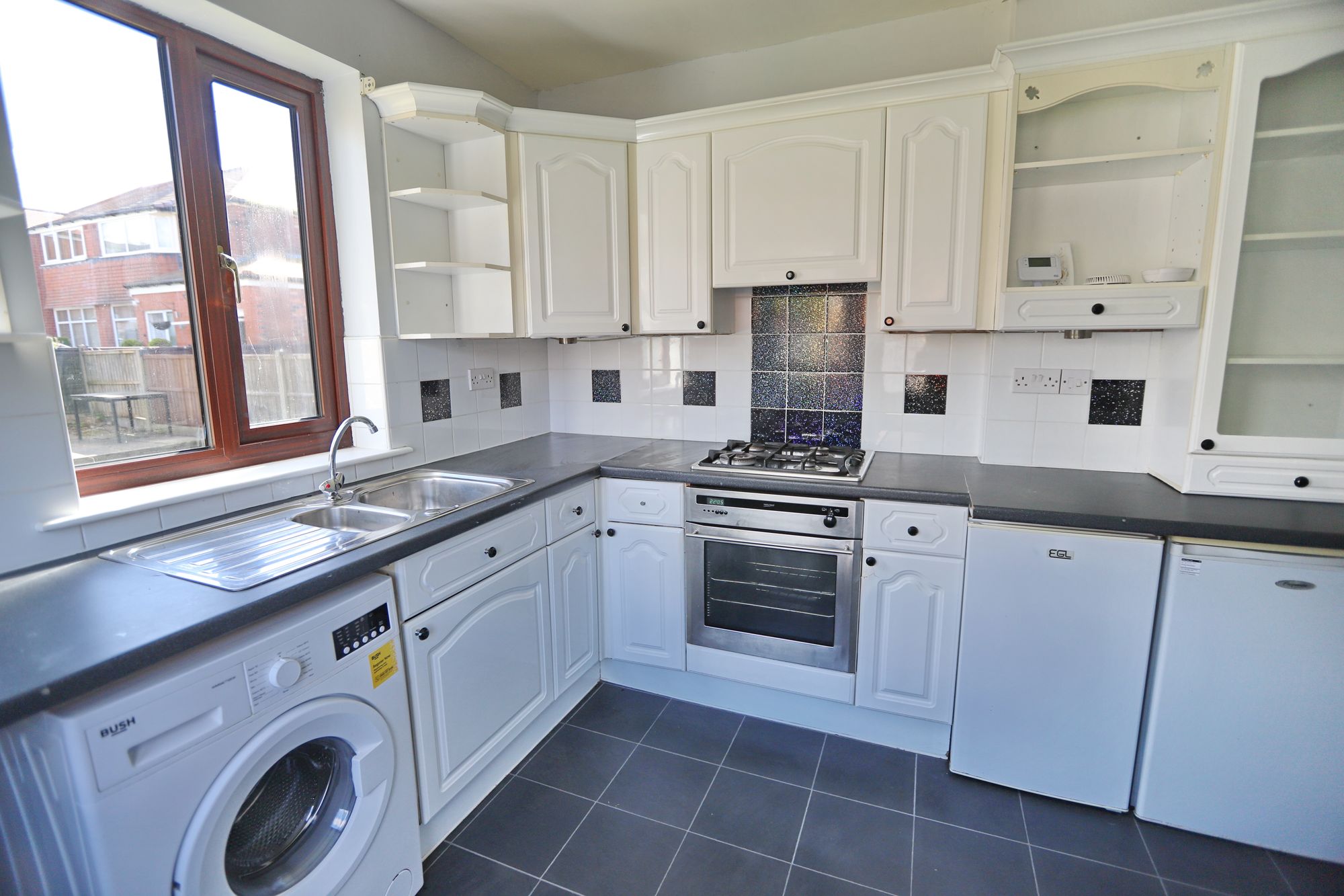 Images for Thatch Leach Lane, Whitefield, M45