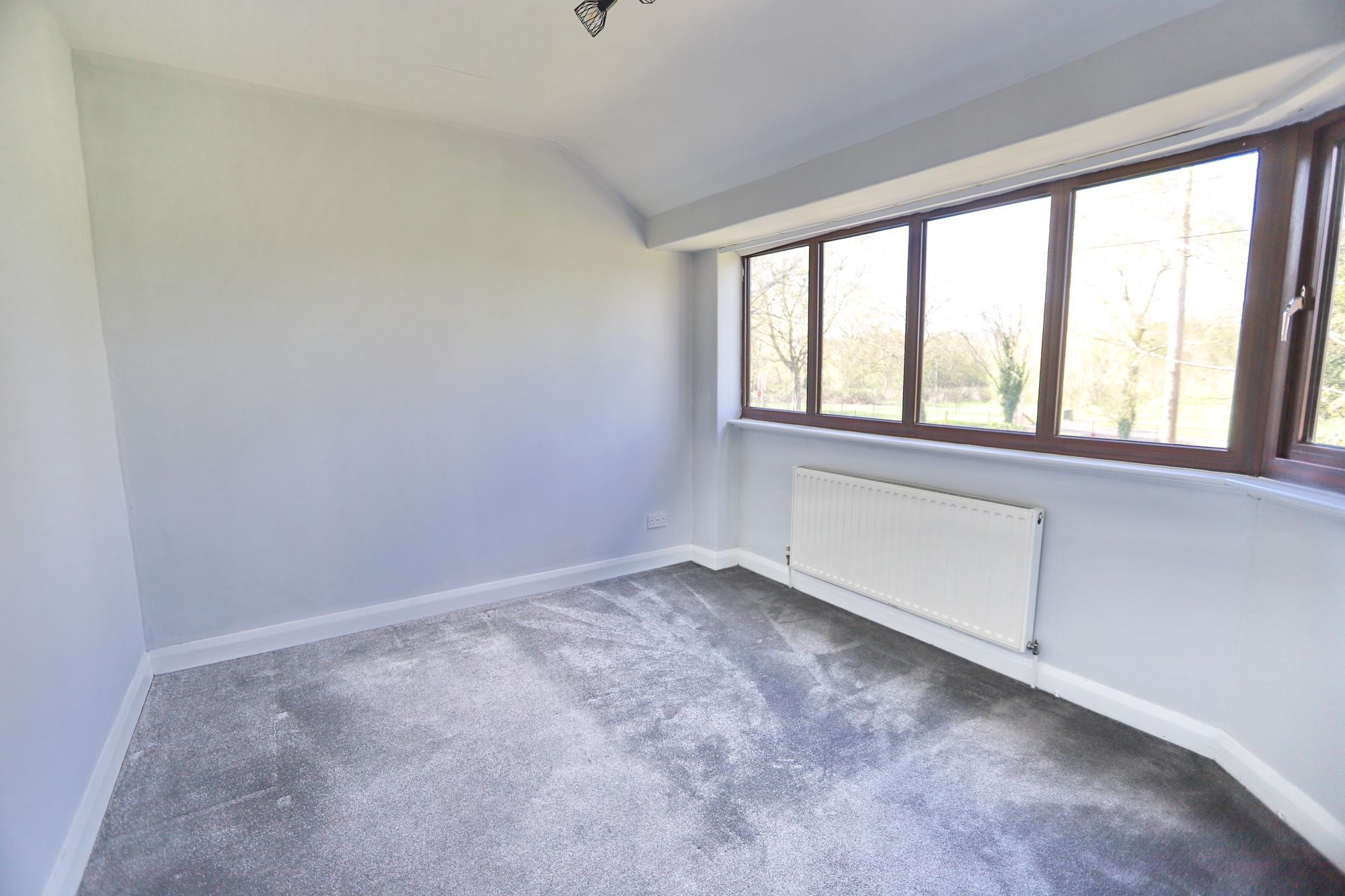 Images for Thatch Leach Lane, Whitefield, M45