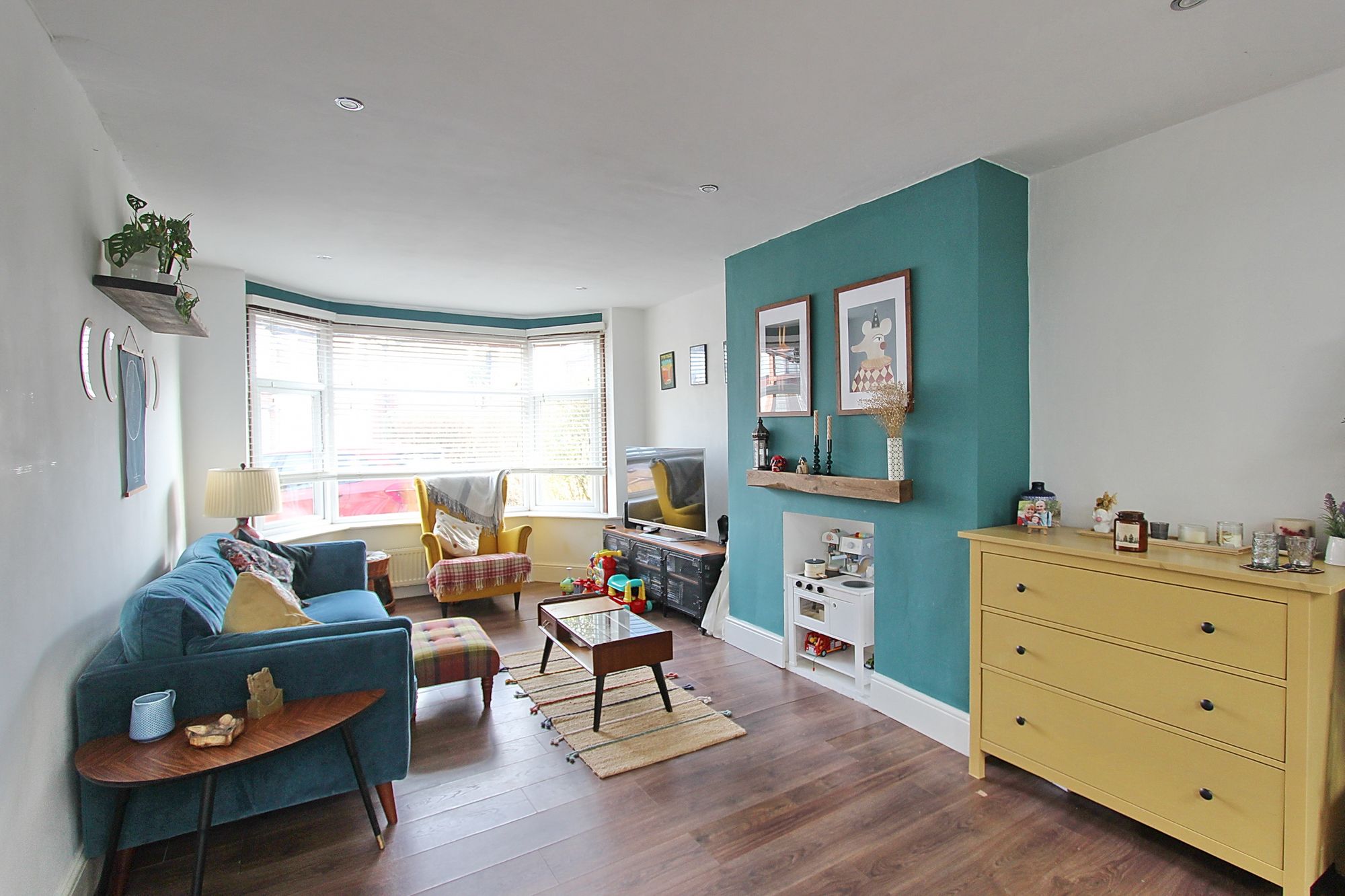 Images for Berwick Avenue, Whitefield, M45
