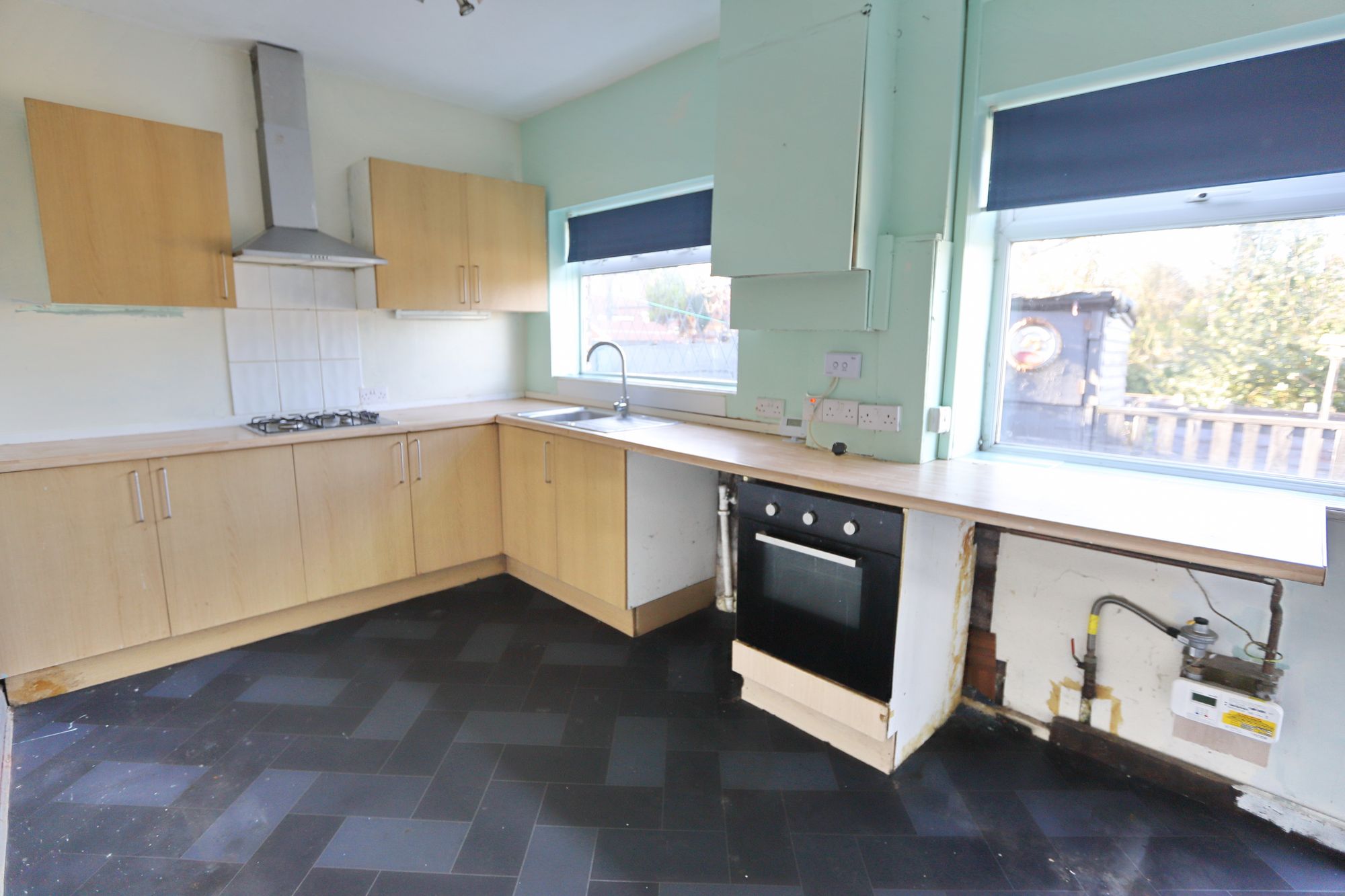 Images for Victoria Avenue, Whitefield, M45