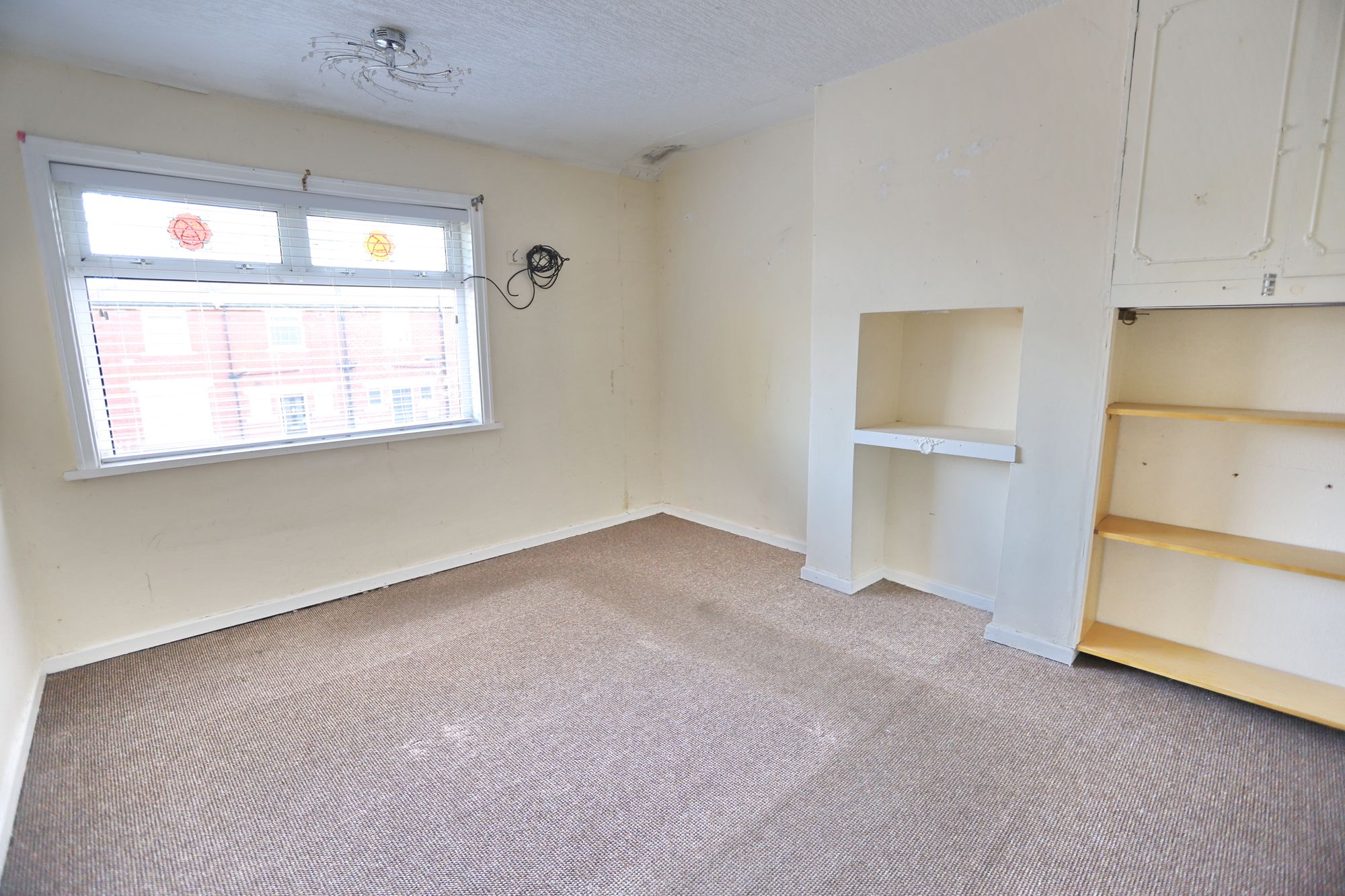 Images for Victoria Avenue, Whitefield, M45