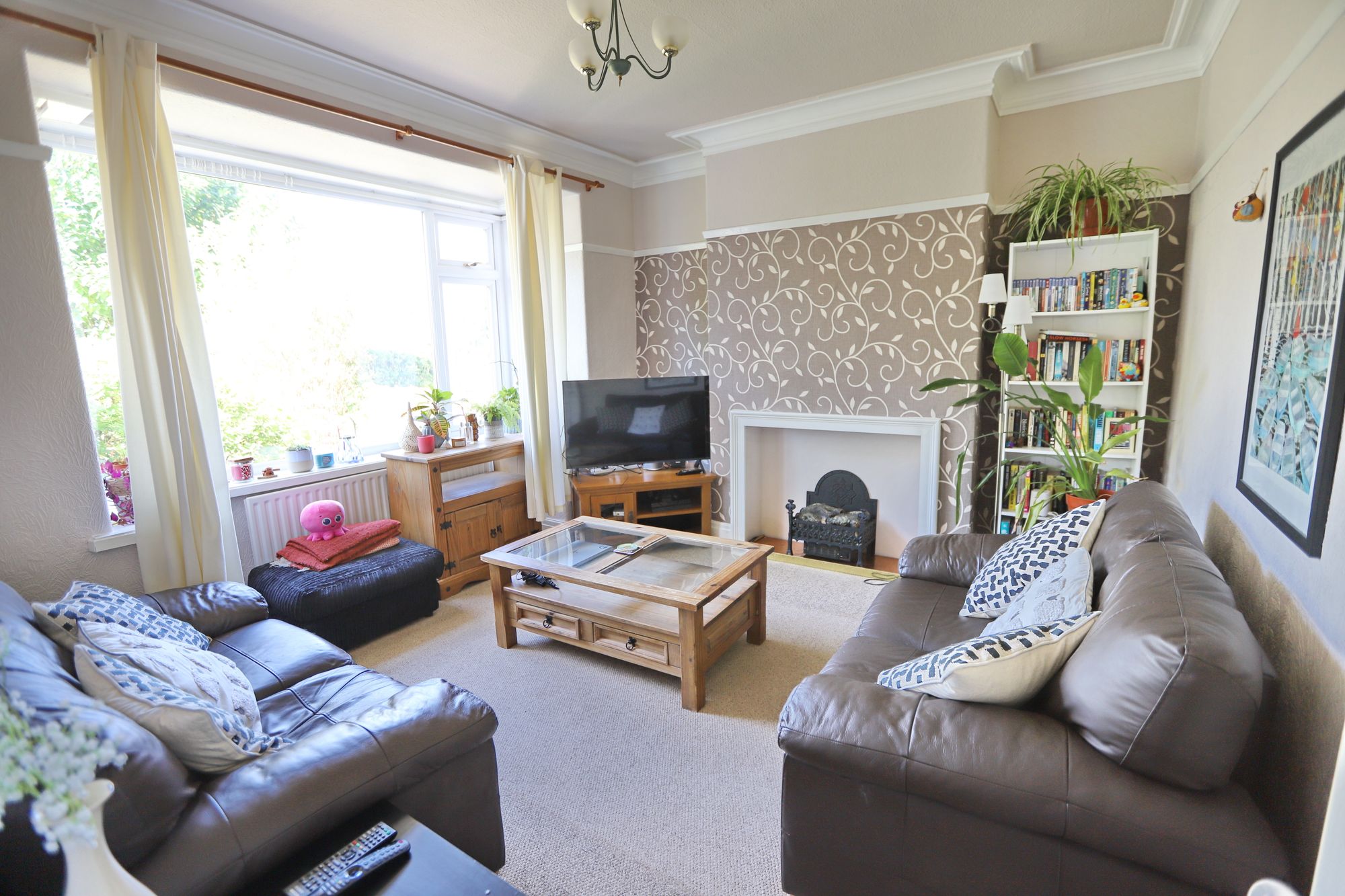 Images for Thatch Leach Lane, Whitefield, M45