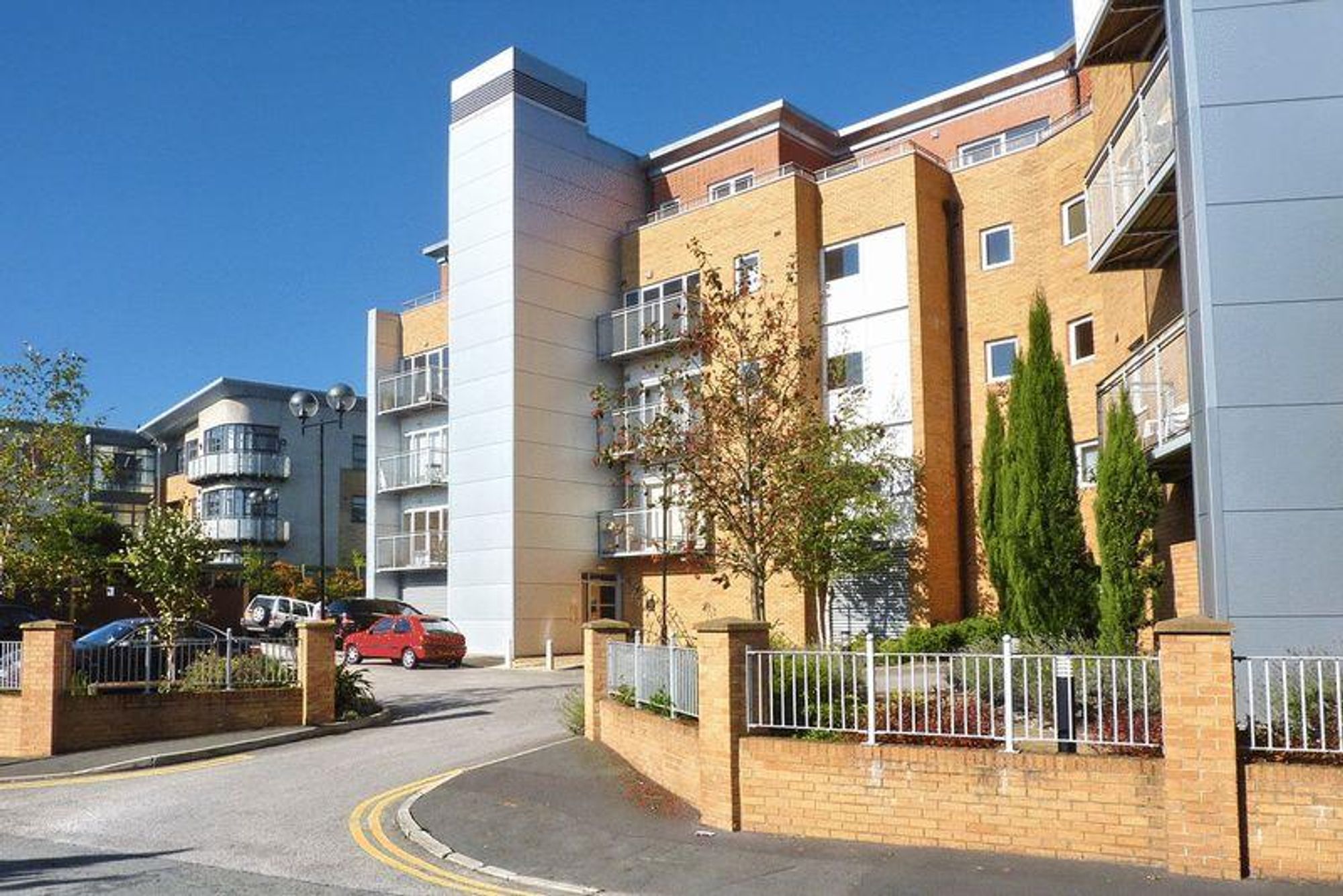Images for Bury Old Road, Whitefield, M45