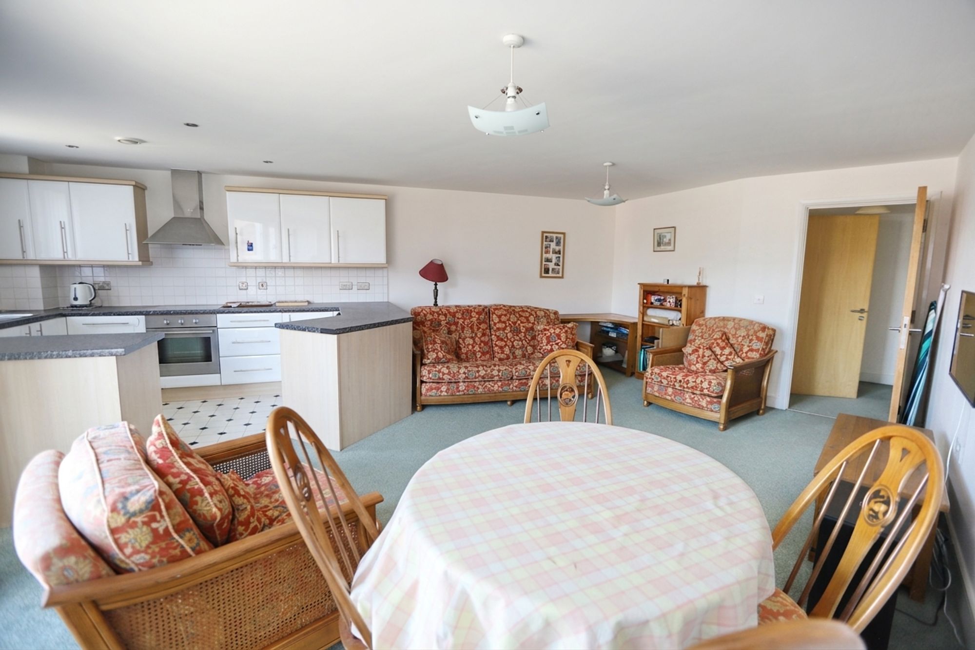 Images for Bury Old Road, Whitefield, M45