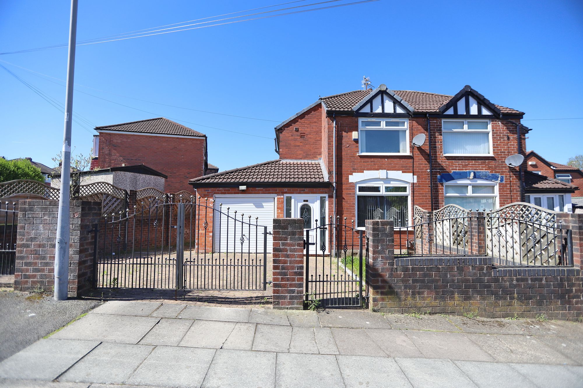 Images for Eastleigh Road, Prestwich, M25