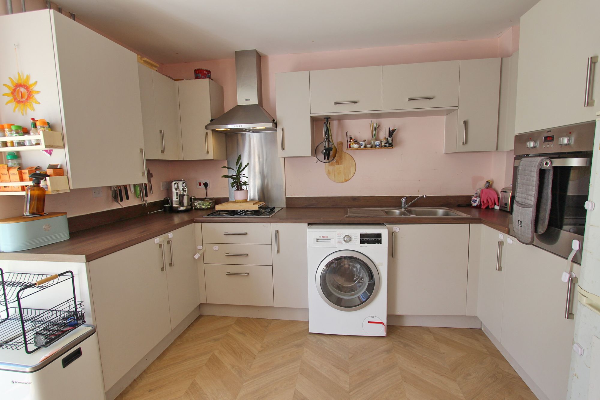 Images for Greenside Avenue, Prestwich, M25