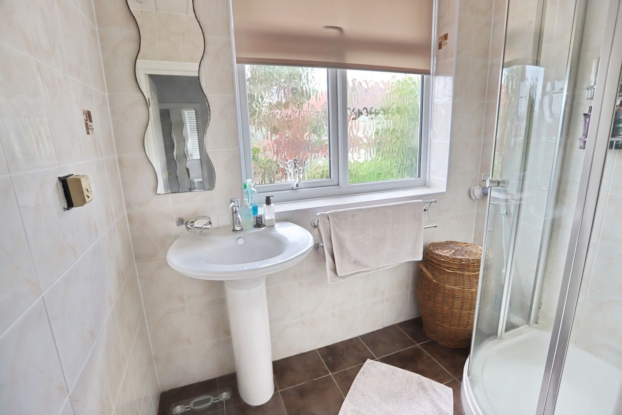 Images for Pine Avenue, Whitefield, M45