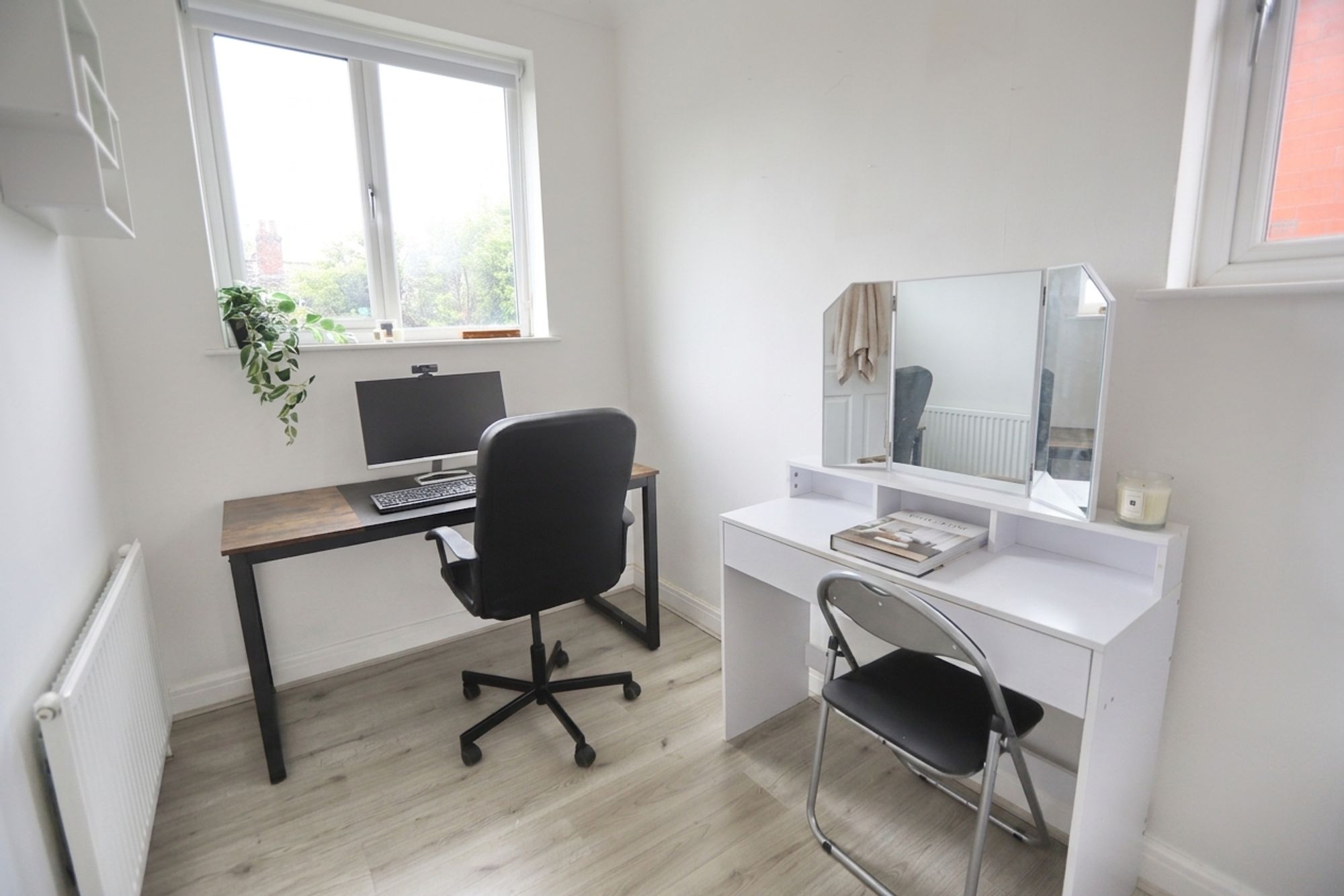 Images for Mayfair Avenue, Whitefield, M45