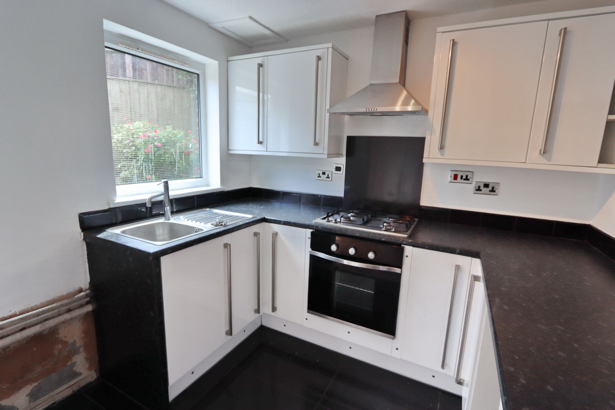 Images for Holly Fold, Whitefield, M45
