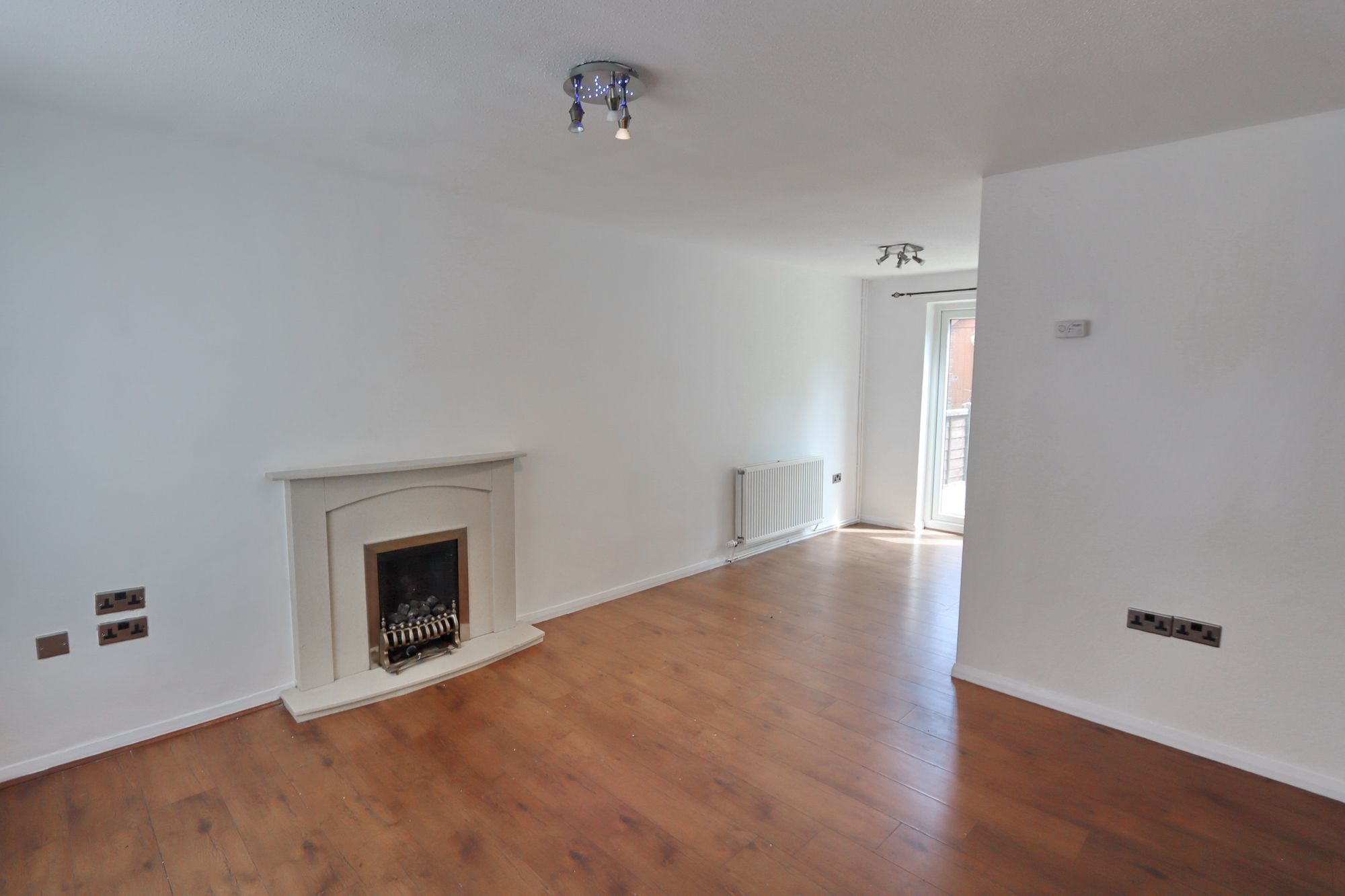 Images for Holly Fold, Whitefield, M45
