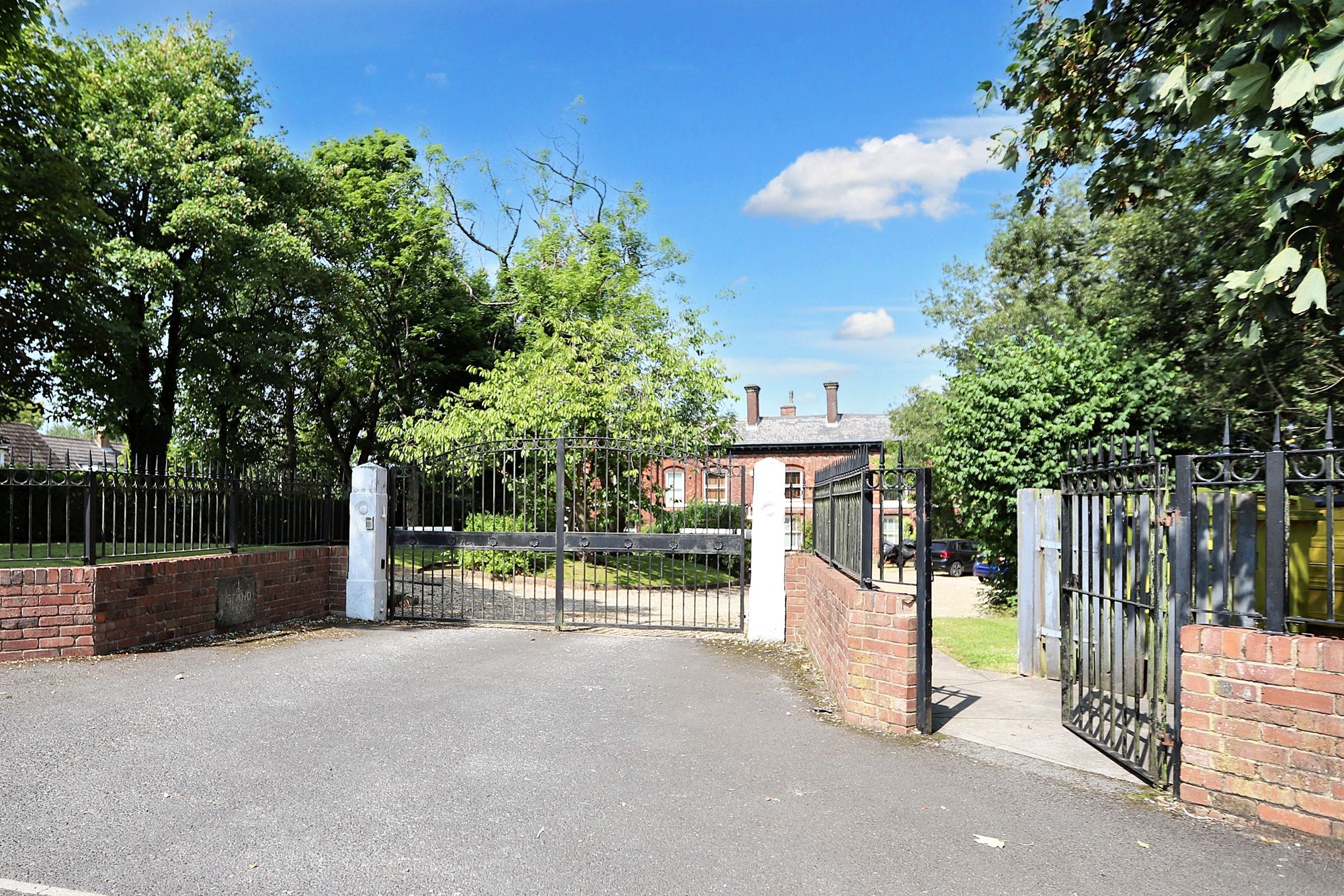 Images for Stand Lane, Radcliffe, M26