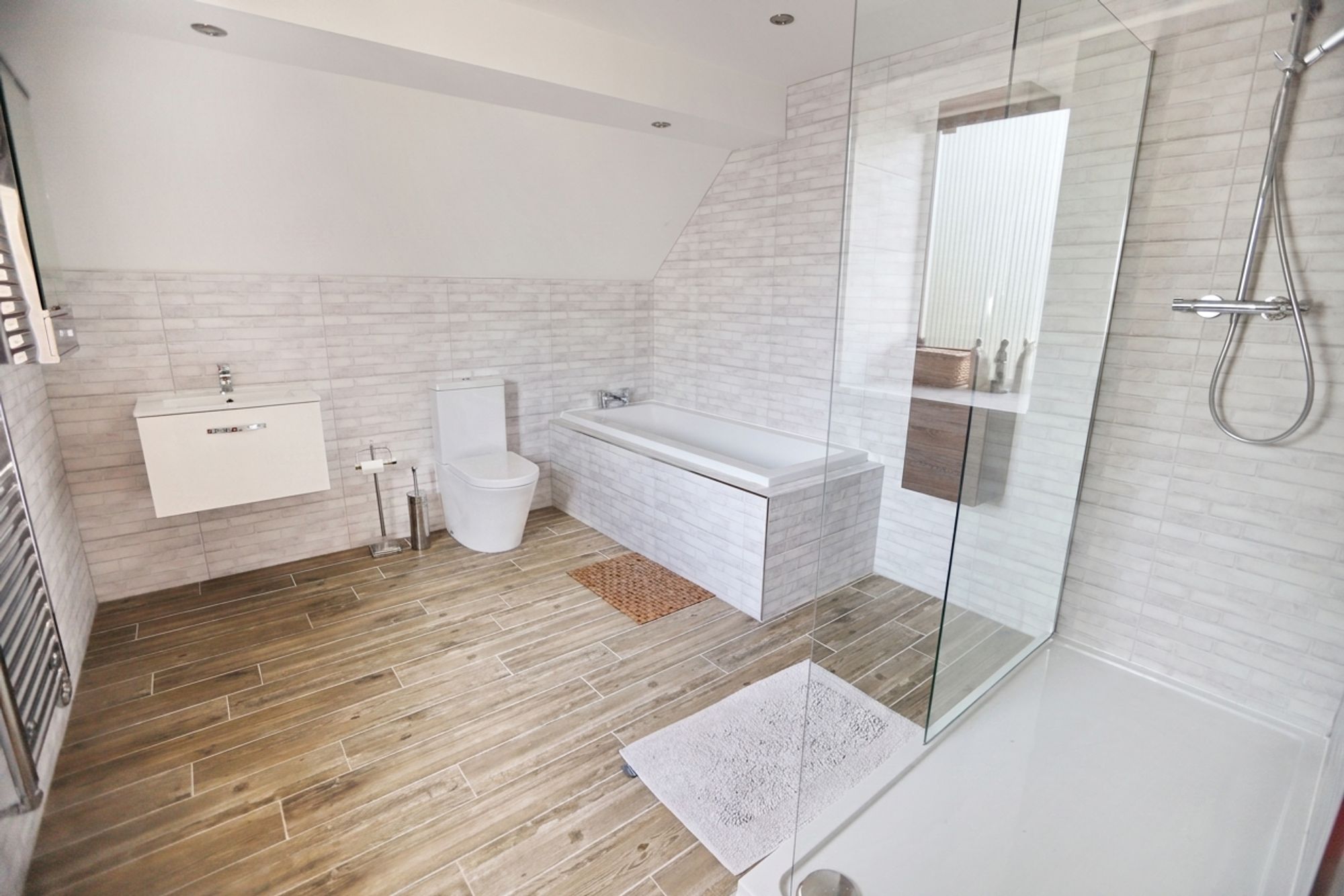 Images for Ringley Road, Whitefield, M45