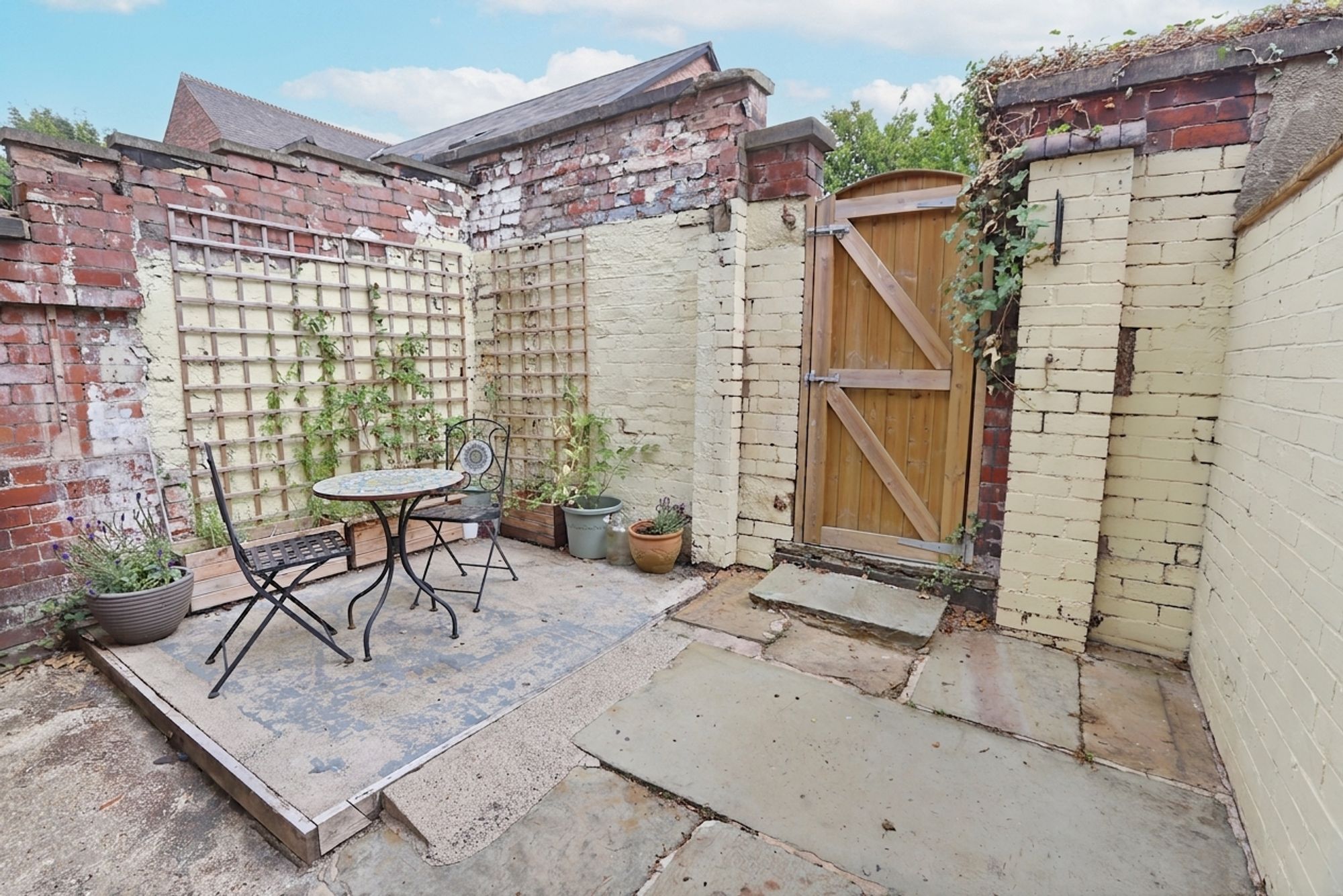 Images for Dashwood Road, Prestwich, M25