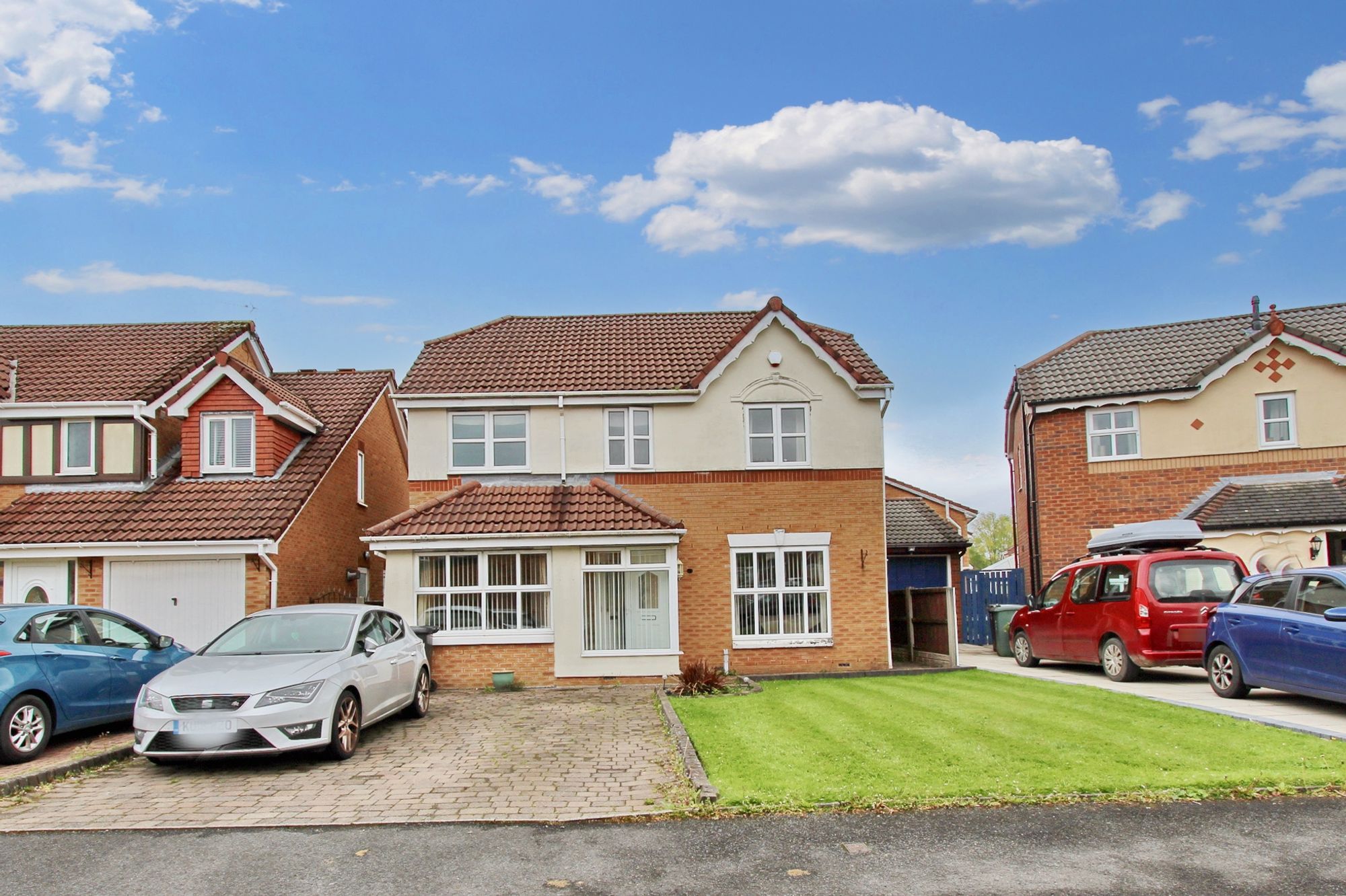 Images for Waterdale Drive, Whitefield, M45