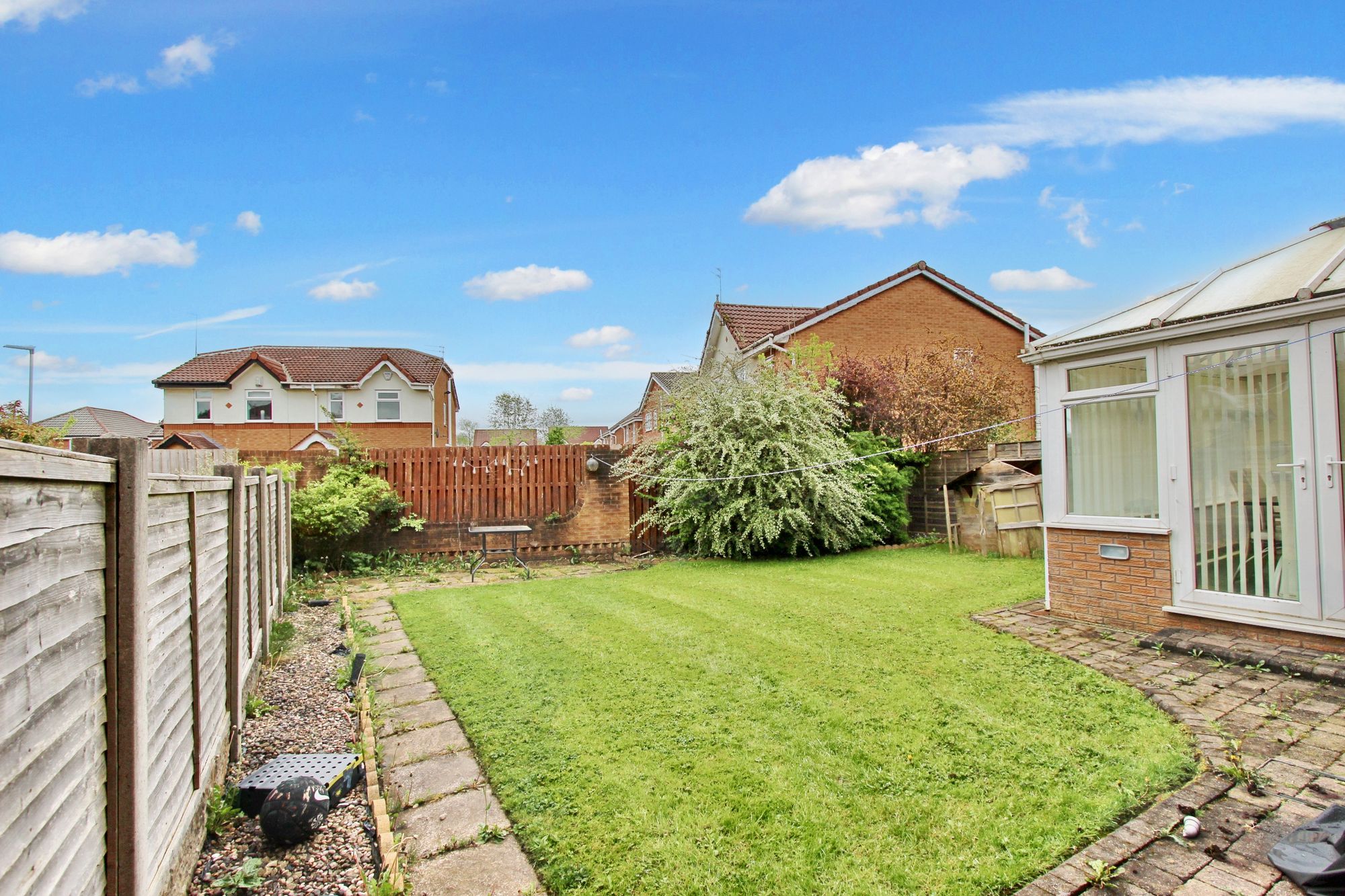 Images for Waterdale Drive, Whitefield, M45