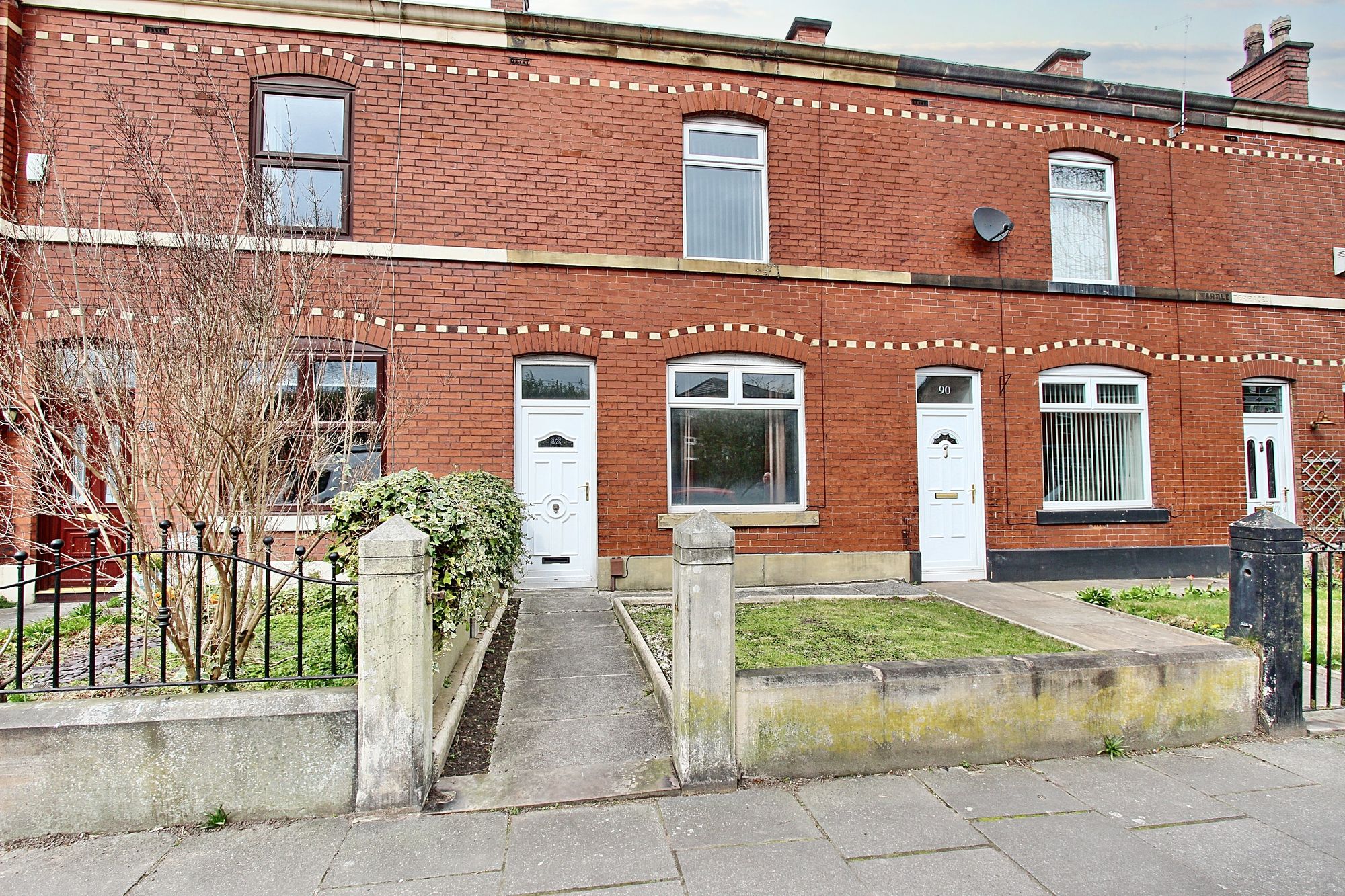 Images for Nipper Lane, Whitefield, M45