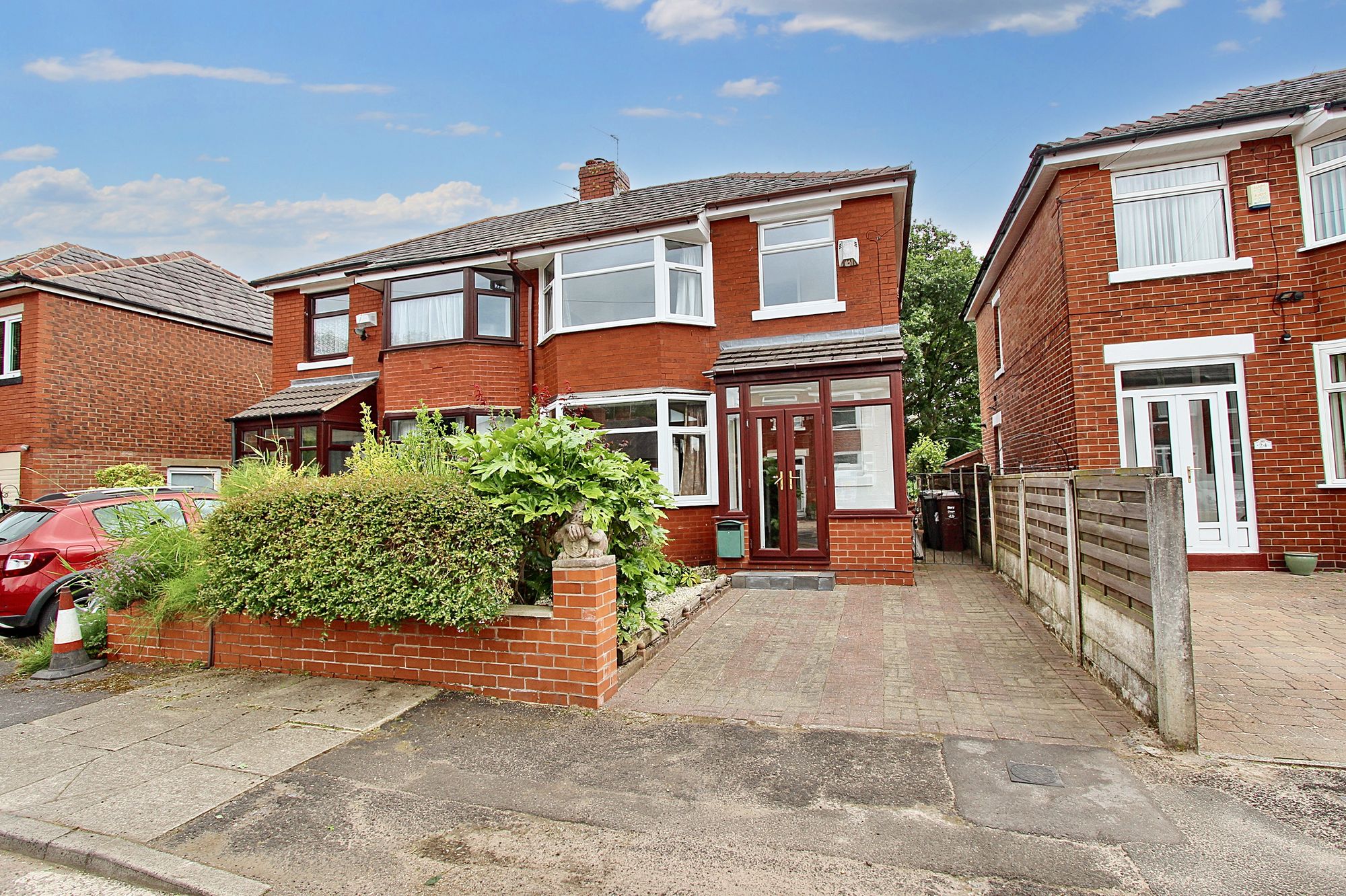 Images for Spring Grove, Whitefield, M45