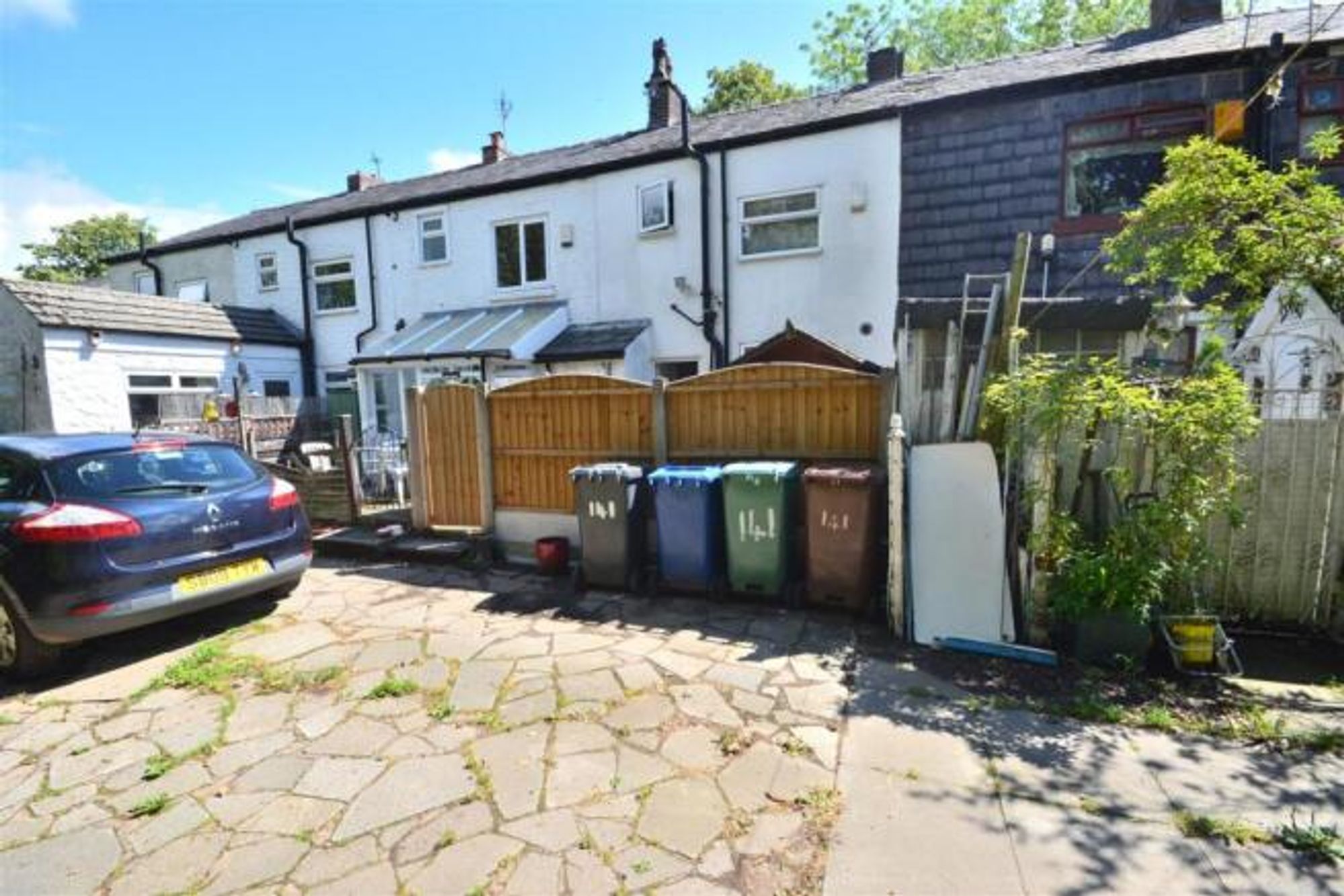 Images for Moss Lane, Whitefield, M45