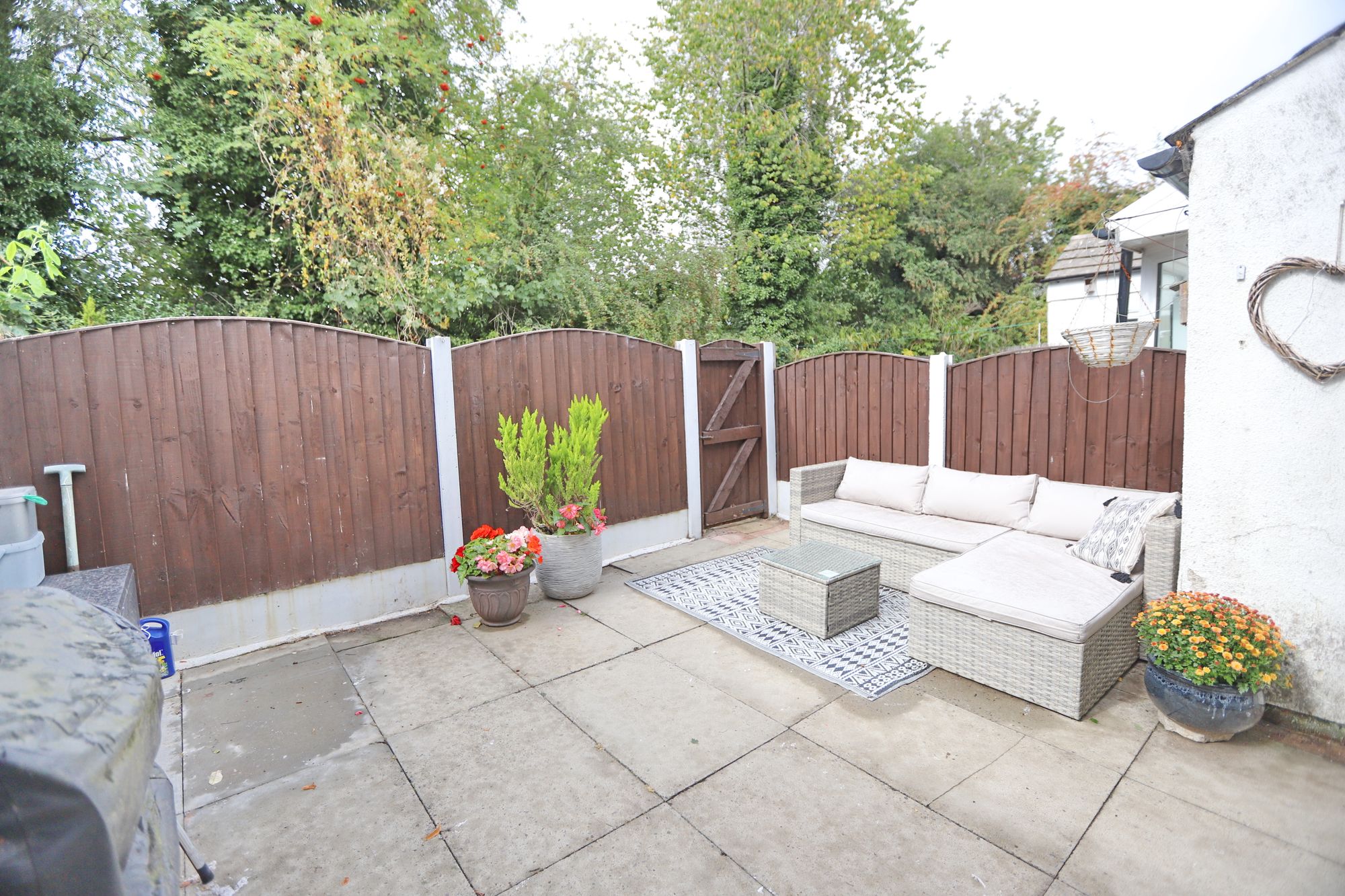 Images for Moss Lane, Whitefield, M45