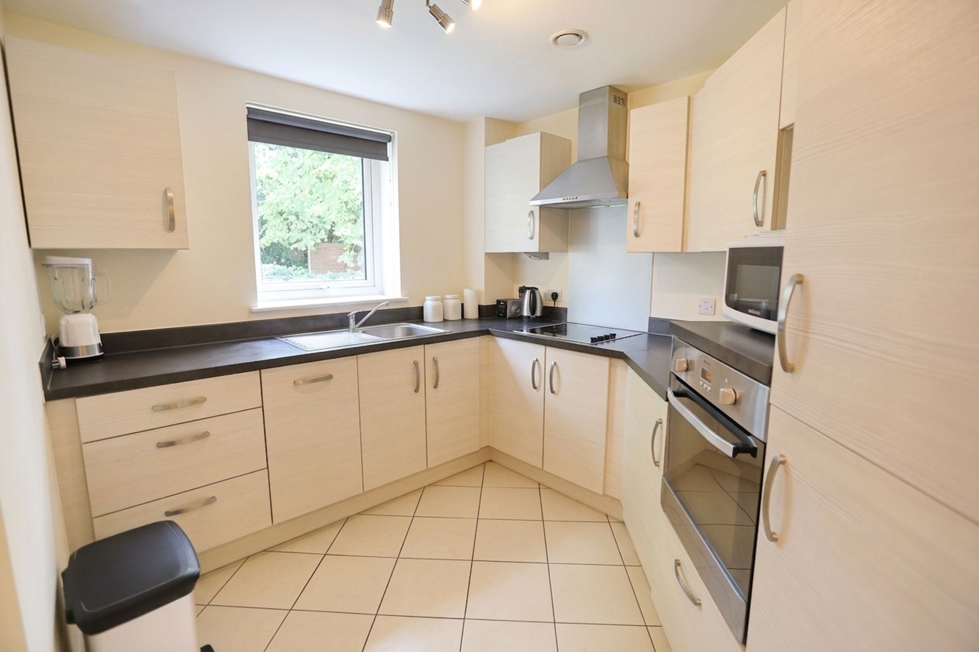 Images for Park View Road, Prestwich, M25