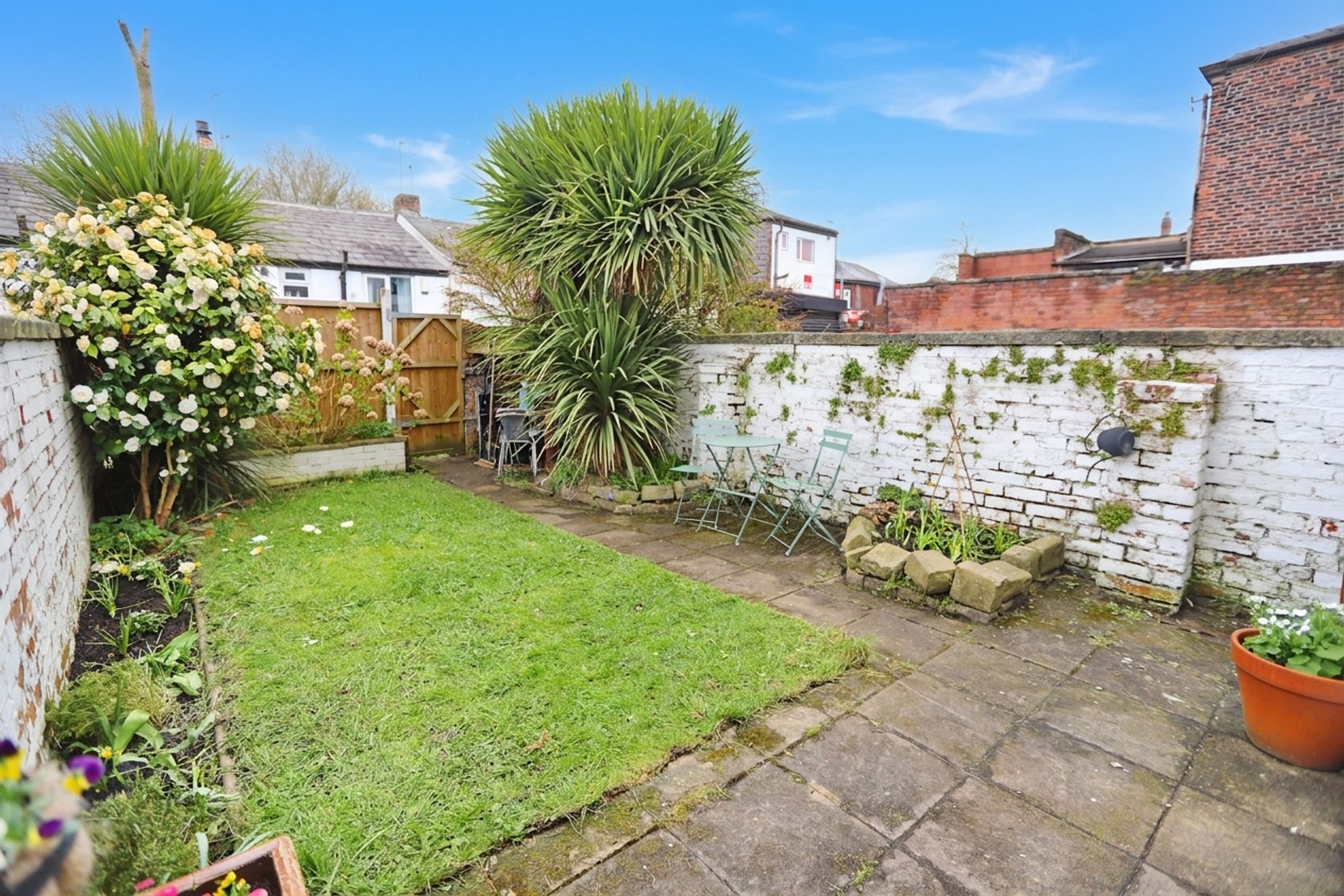 Images for York Street, Whitefield, M45