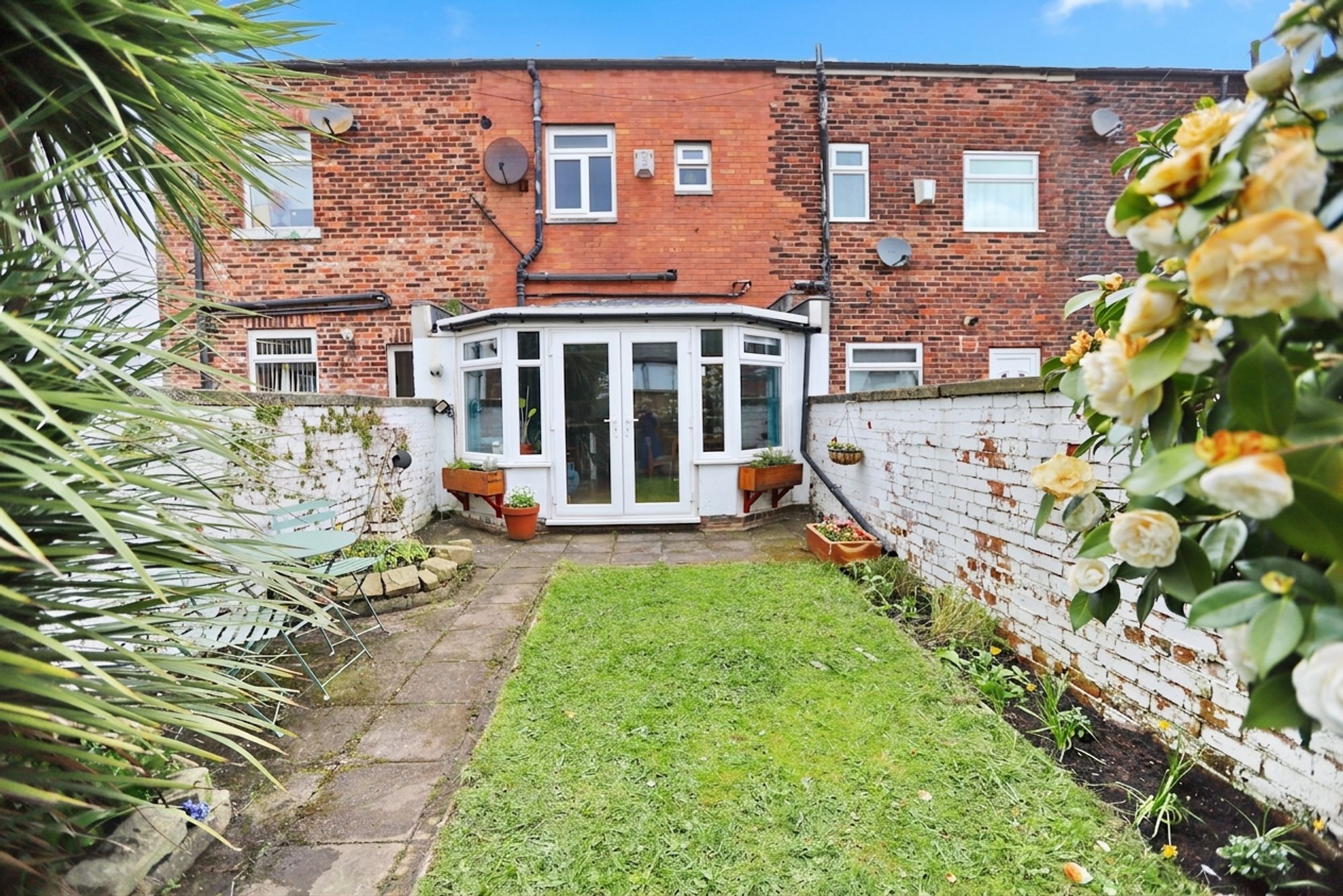 Images for York Street, Whitefield, M45