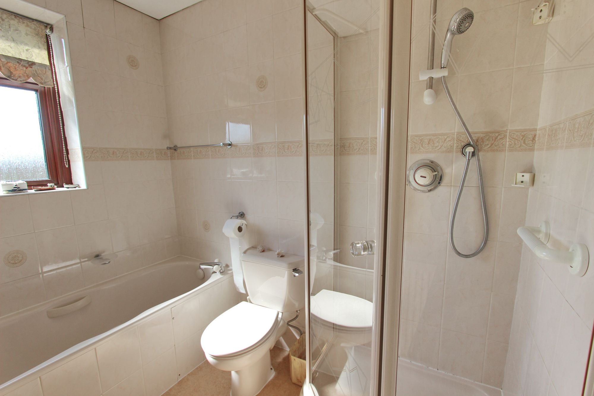 Images for Pine Grove, Prestwich, M25