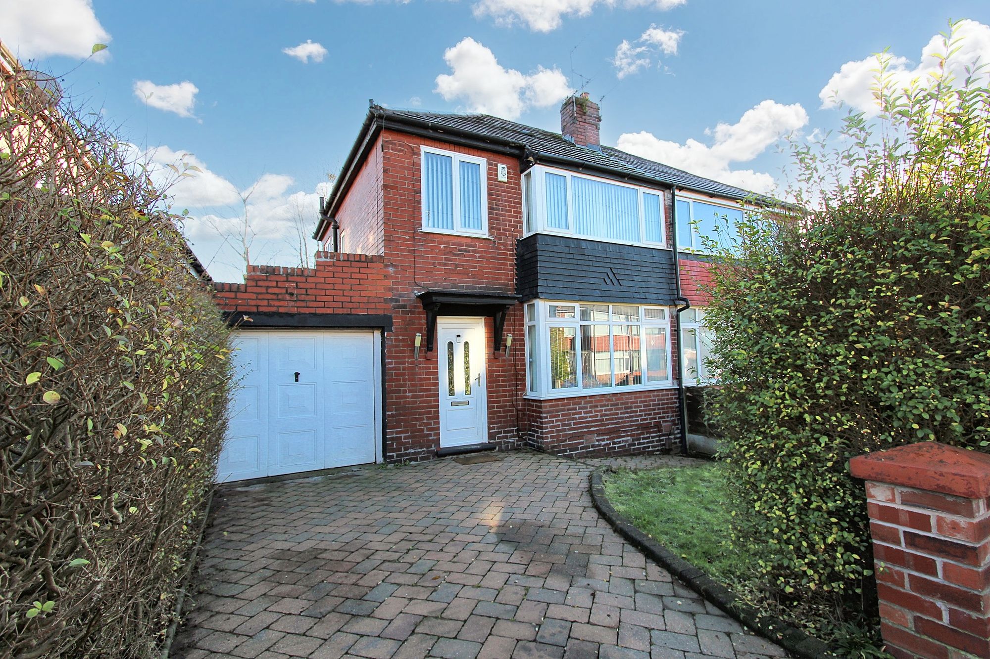 Images for School Grove, Prestwich, M25
