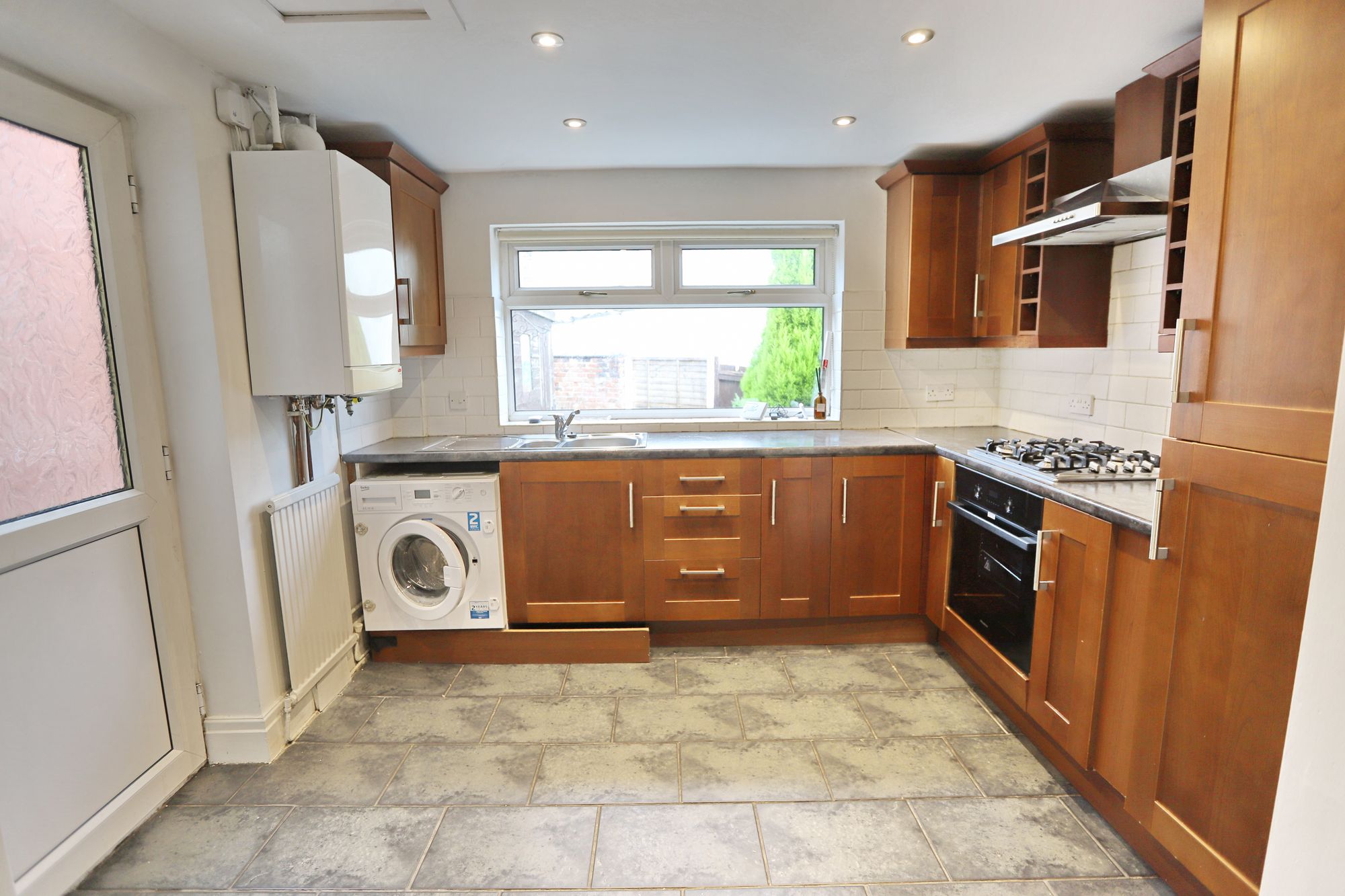 Images for Higher Lane, Whitefield, M45