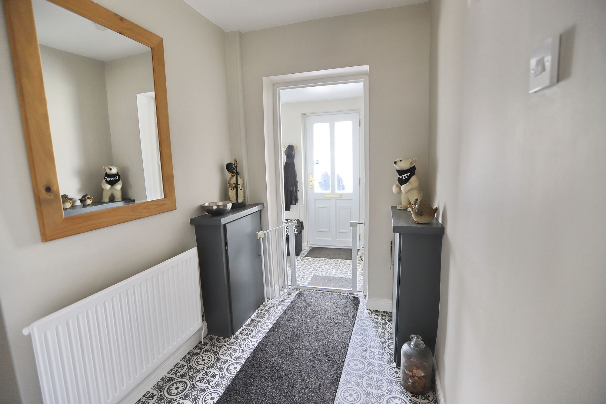 Images for Meade Hill Road, Prestwich, M25