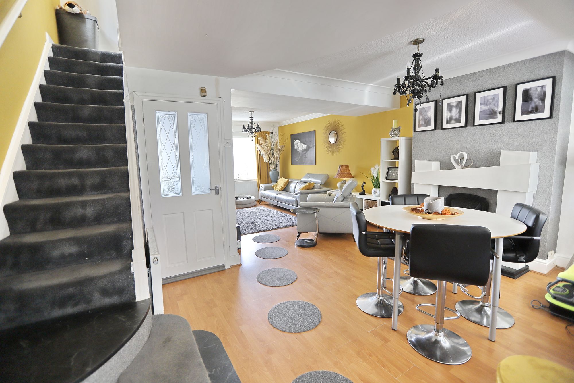 Images for Meade Hill Road, Prestwich, M25