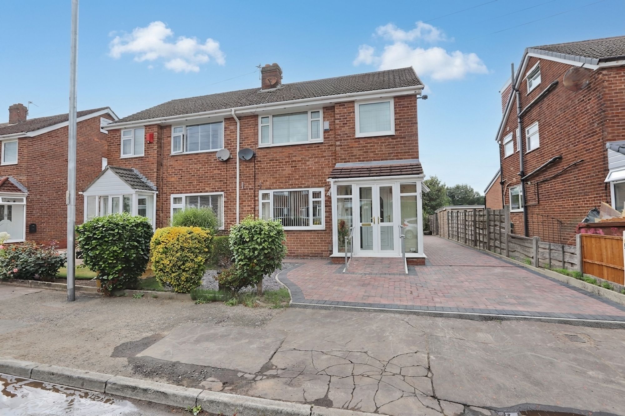 Images for Peveril Close, Whitefield, M45