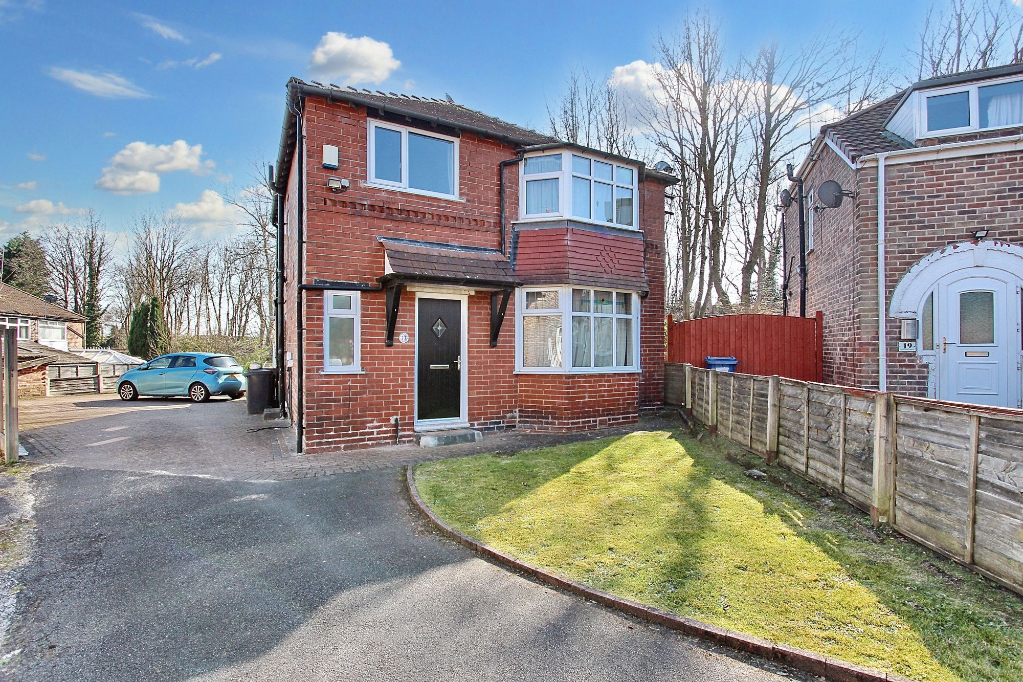 Images for Oaklands Drive, Prestwich, M25