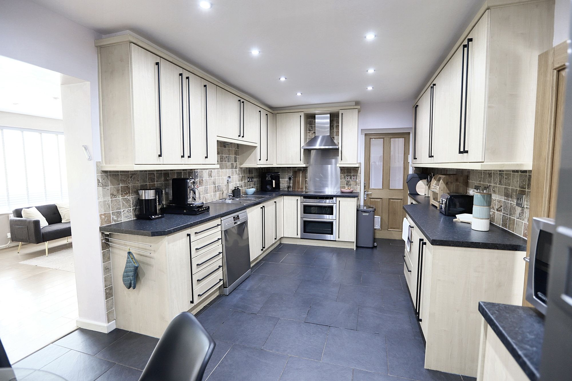 Images for Ferndale Avenue, Whitefield, M45