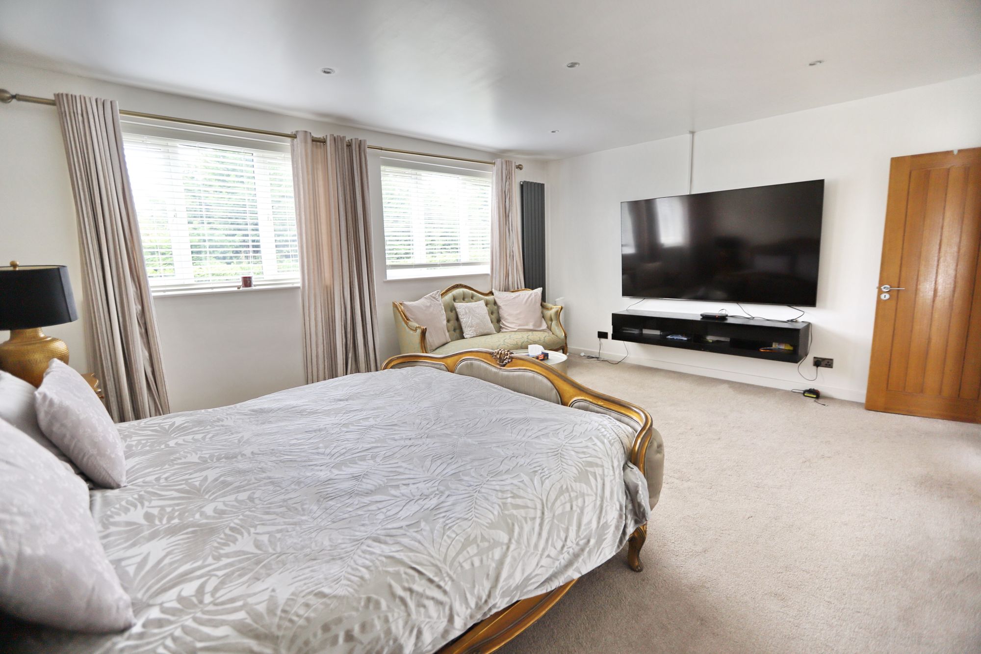 Images for Wentworth Avenue, Whitefield, M45