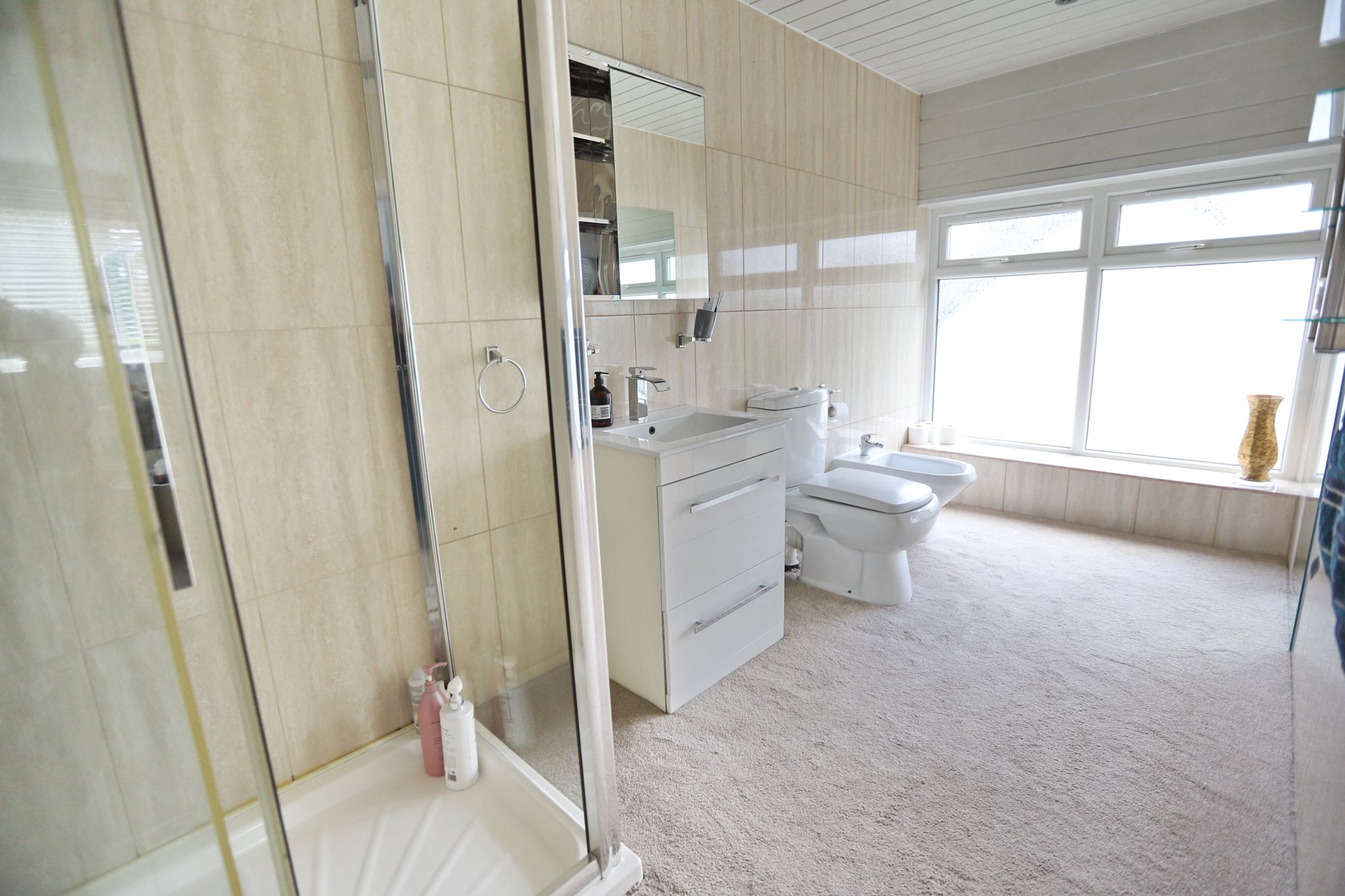 Images for Wentworth Avenue, Whitefield, M45