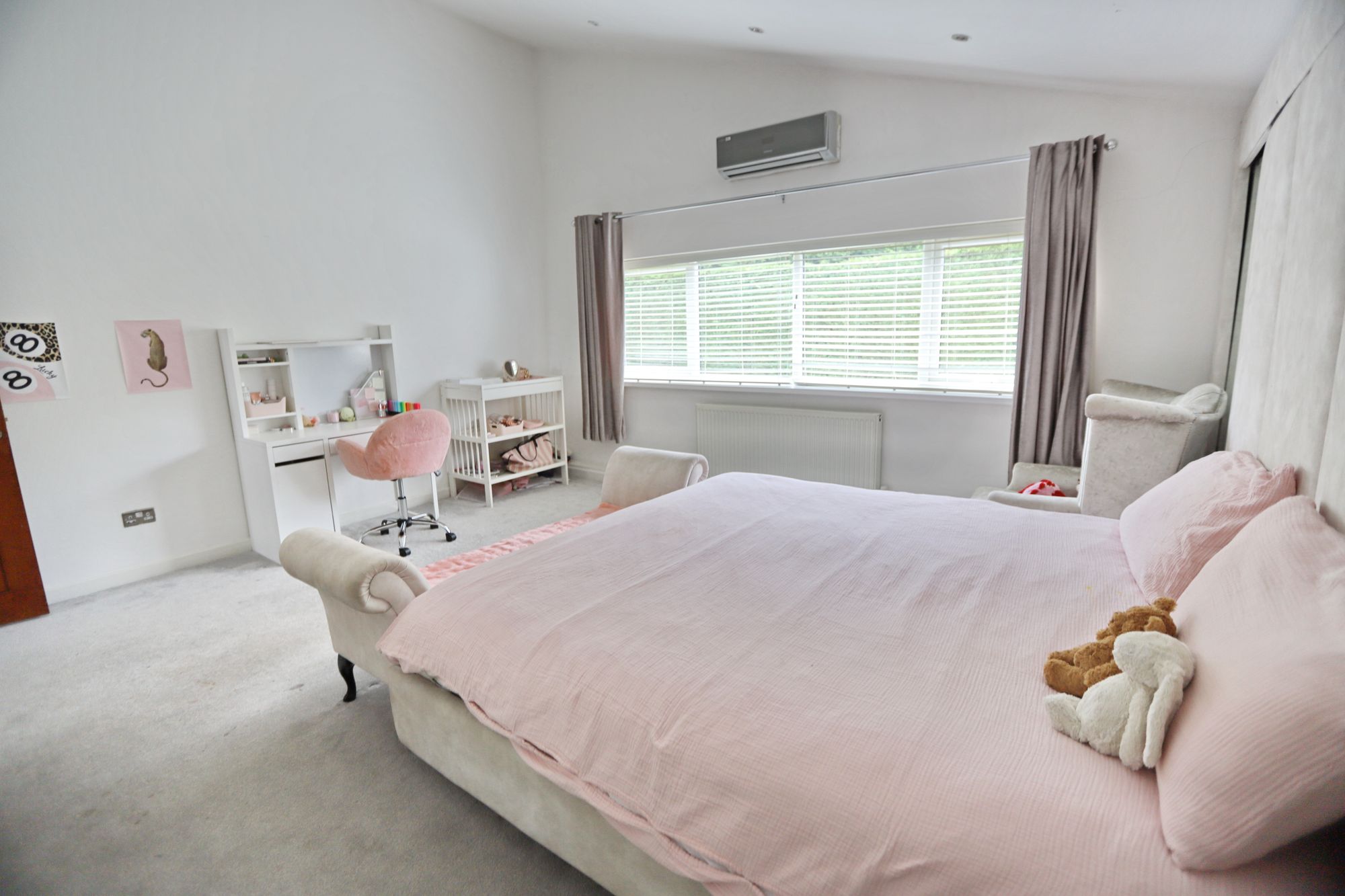 Images for Wentworth Avenue, Whitefield, M45