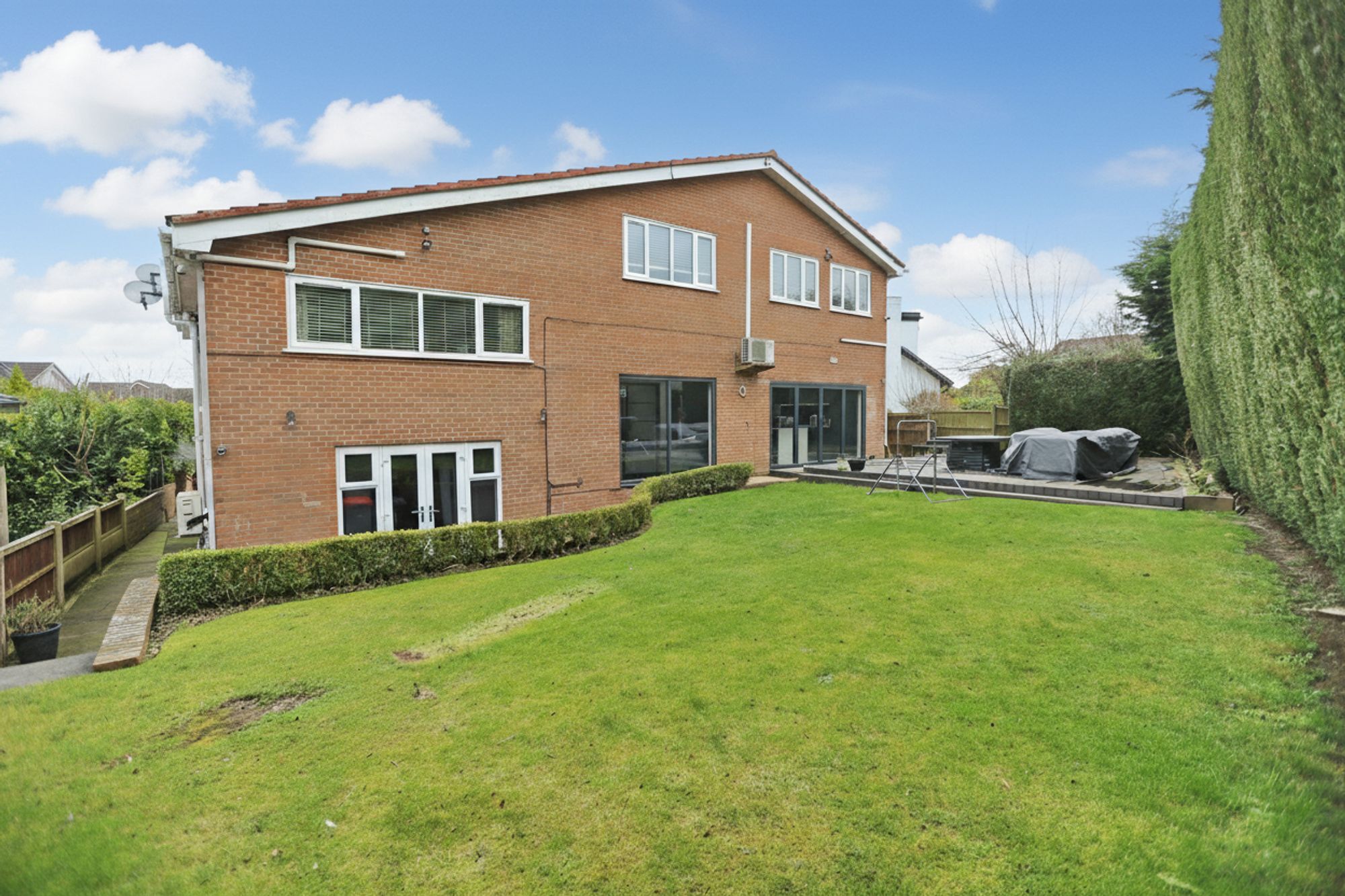 Images for Wentworth Avenue, Whitefield, M45