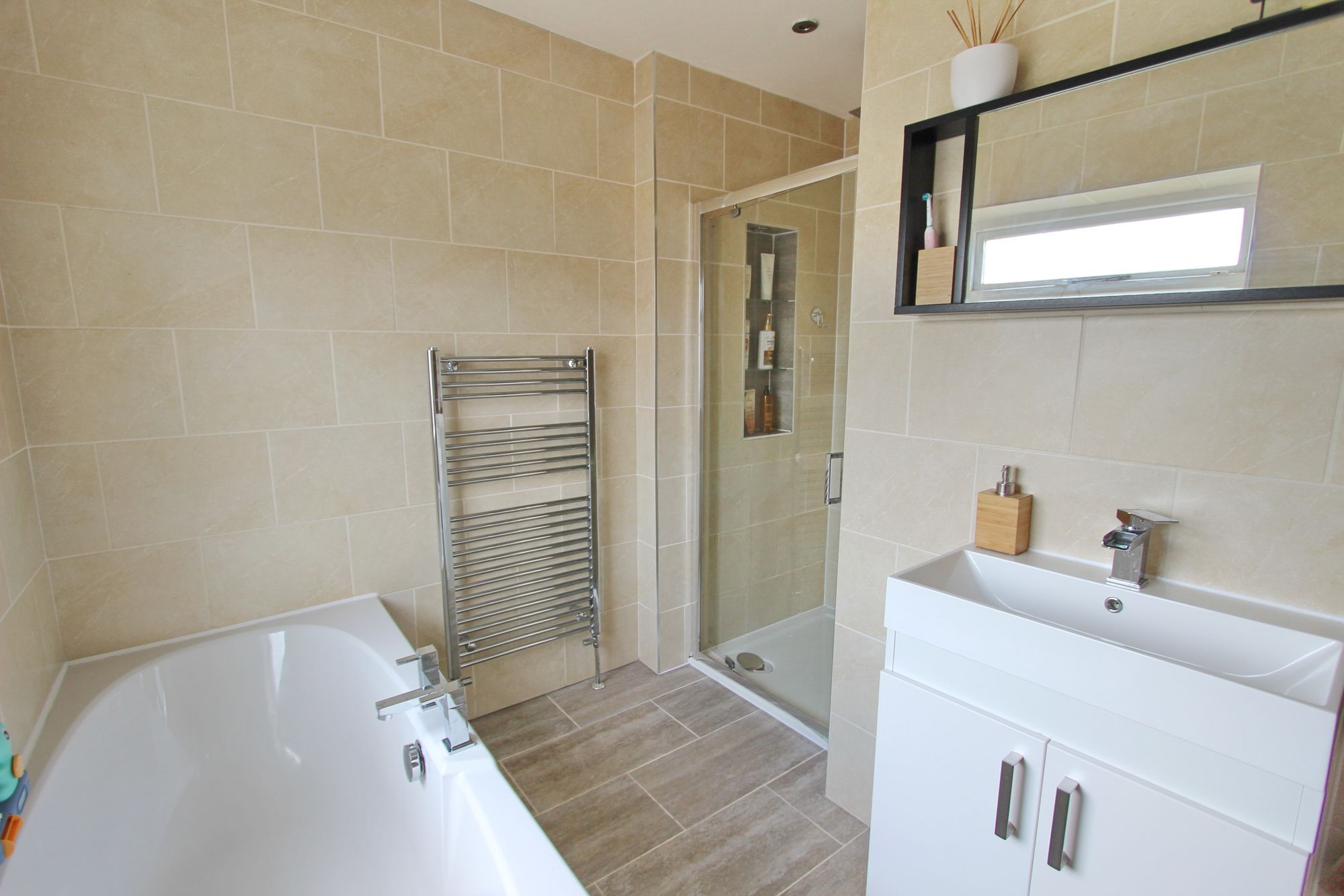 Images for North Clifden Lane, Salford, M7