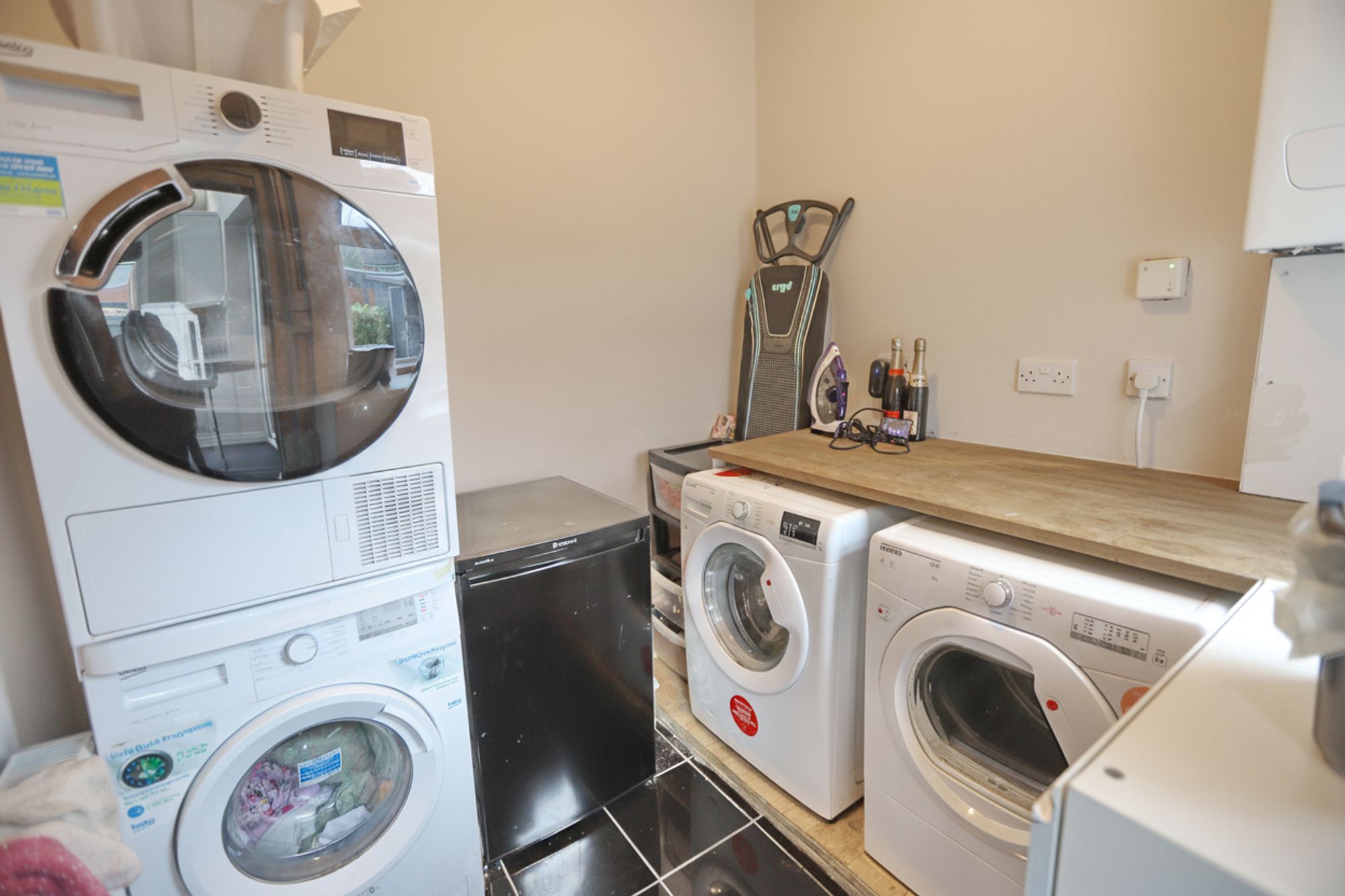 Images for Radcliffe New Road, Whitefield, M45
